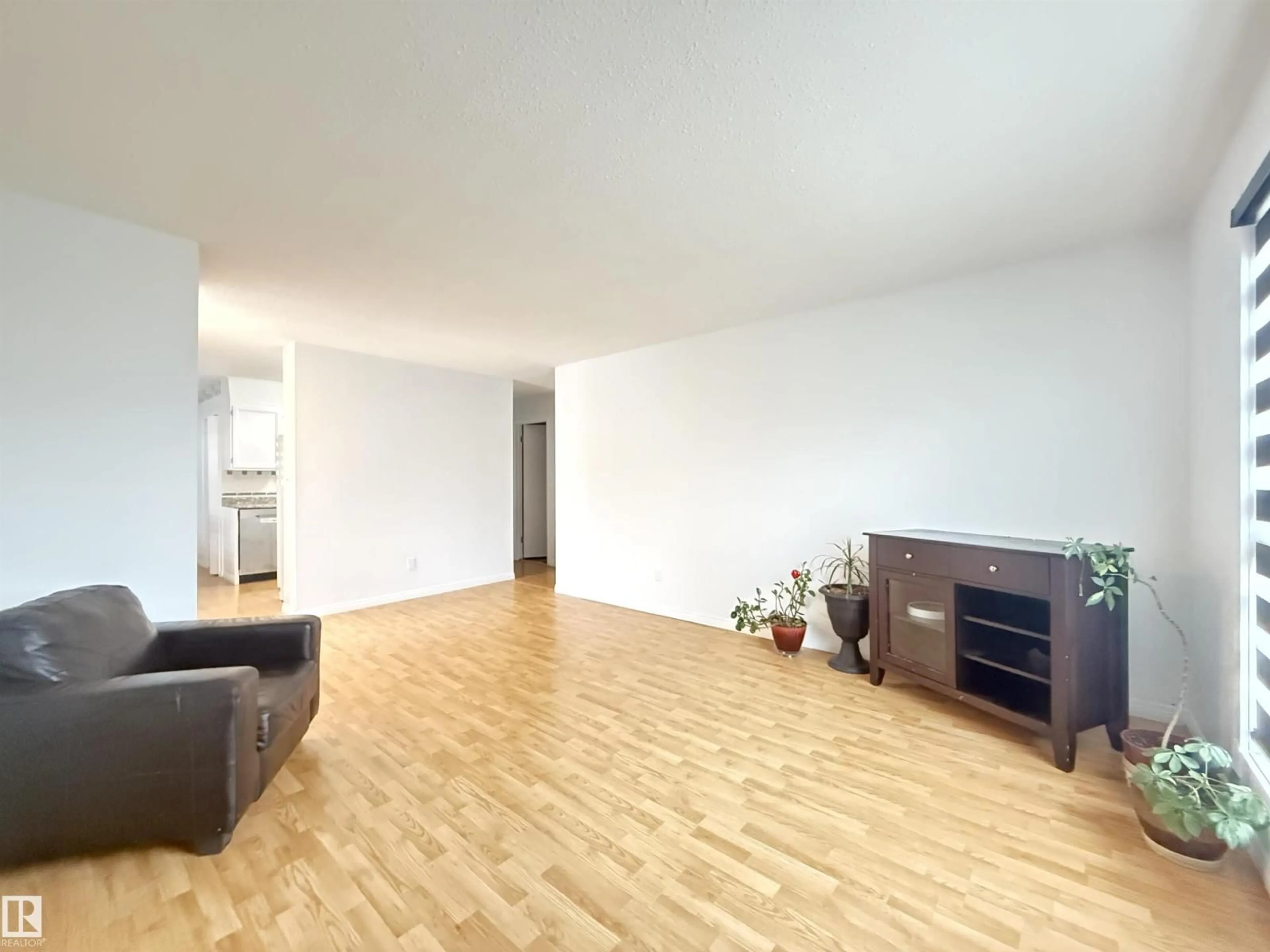 A pic of a room for 2620 83 ST, Edmonton Alberta T6K2Y6