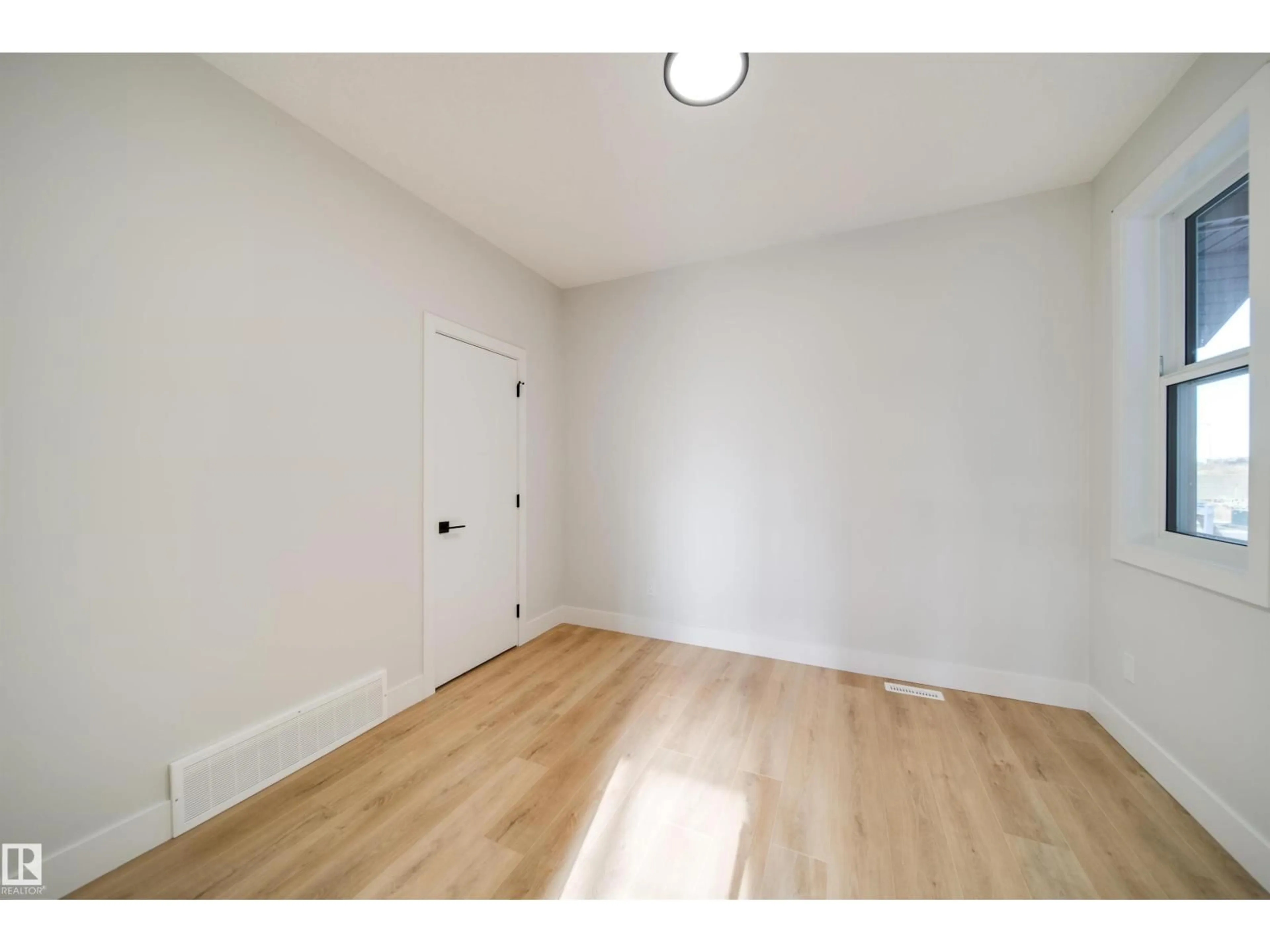 A pic of a room for 8603 183 AV, Edmonton Alberta T5Z0X3