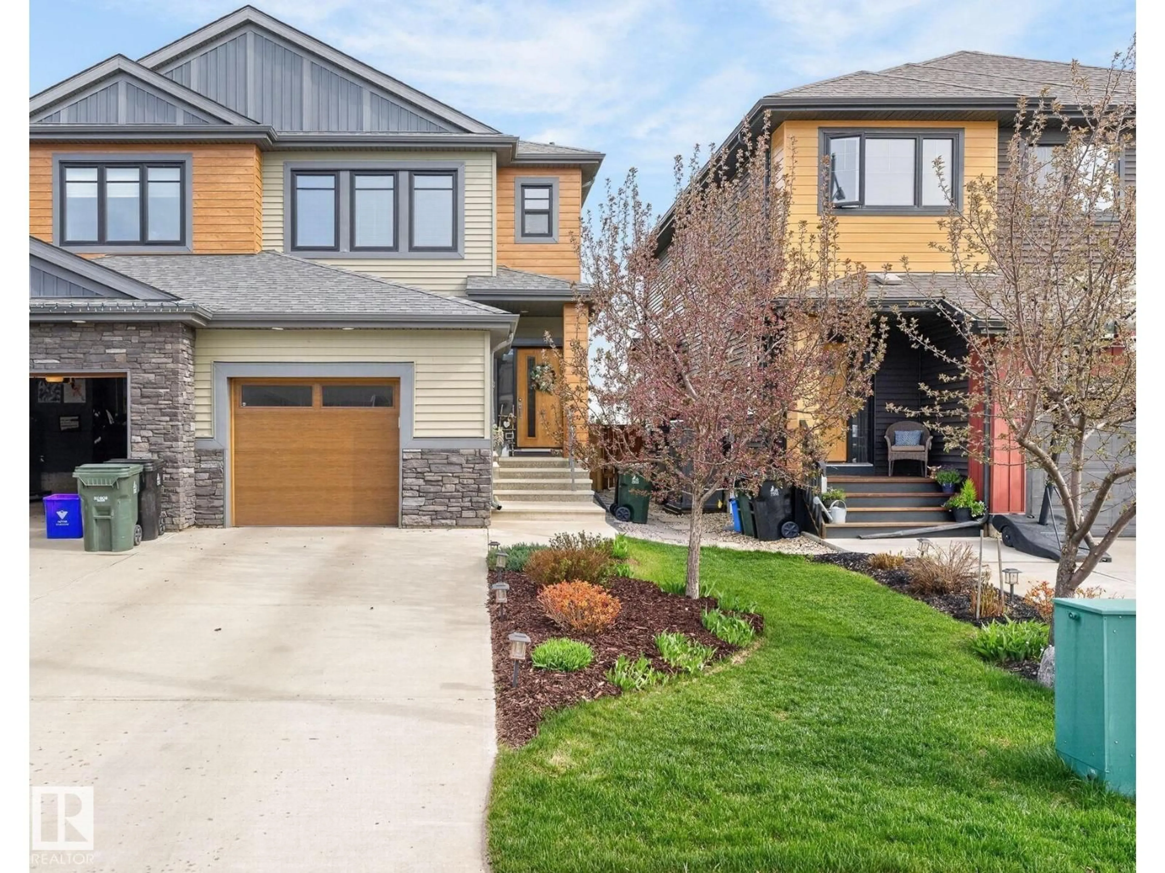Home with brick exterior material, street for 94 TRIBUTE CM, Spruce Grove Alberta T7X0W6