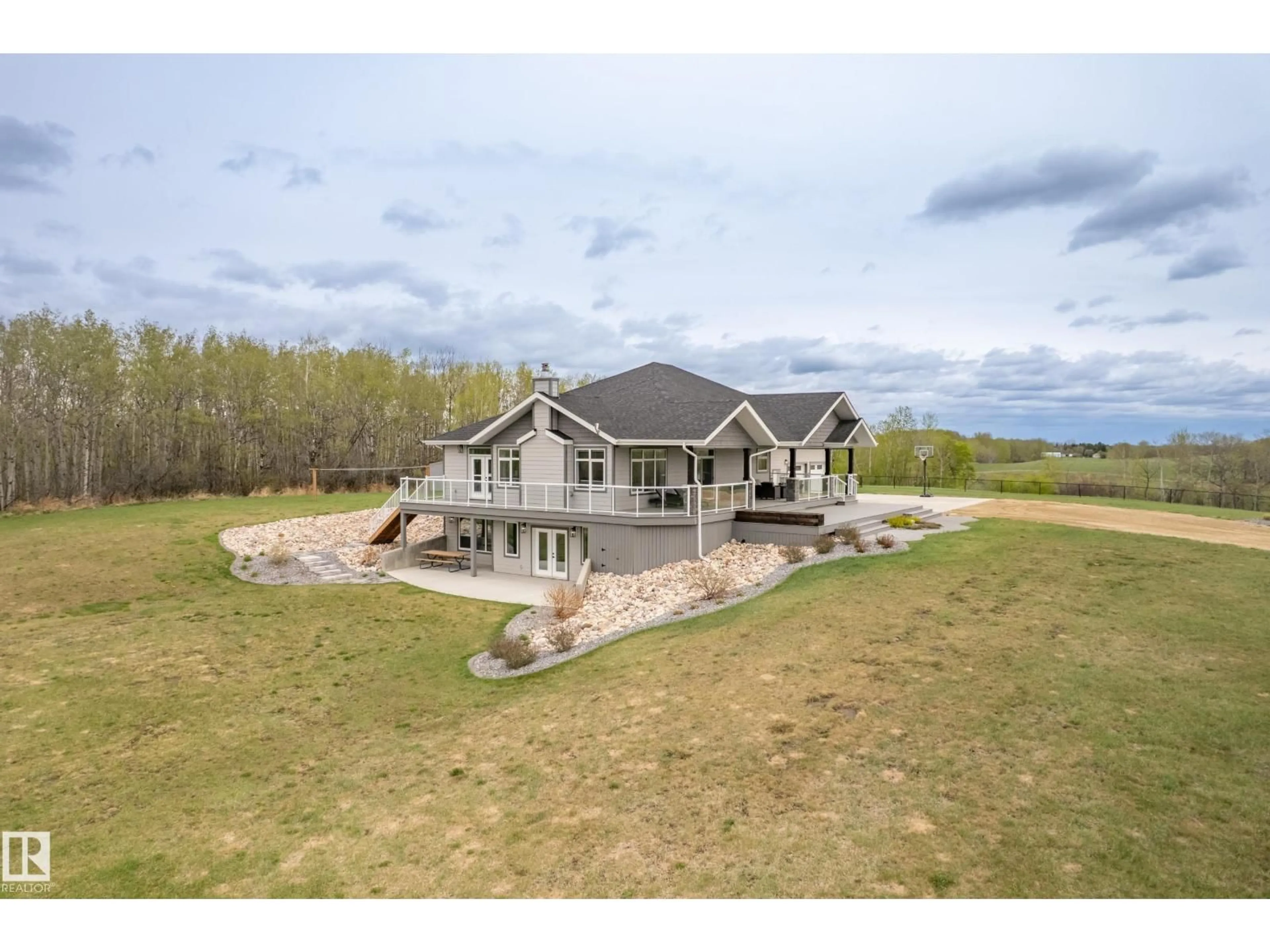 A pic from outside/outdoor area/front of a property/back of a property/a pic from drone, unknown for 52502 RGE ROAD 22 A, Rural Parkland County Alberta T7Y3C5