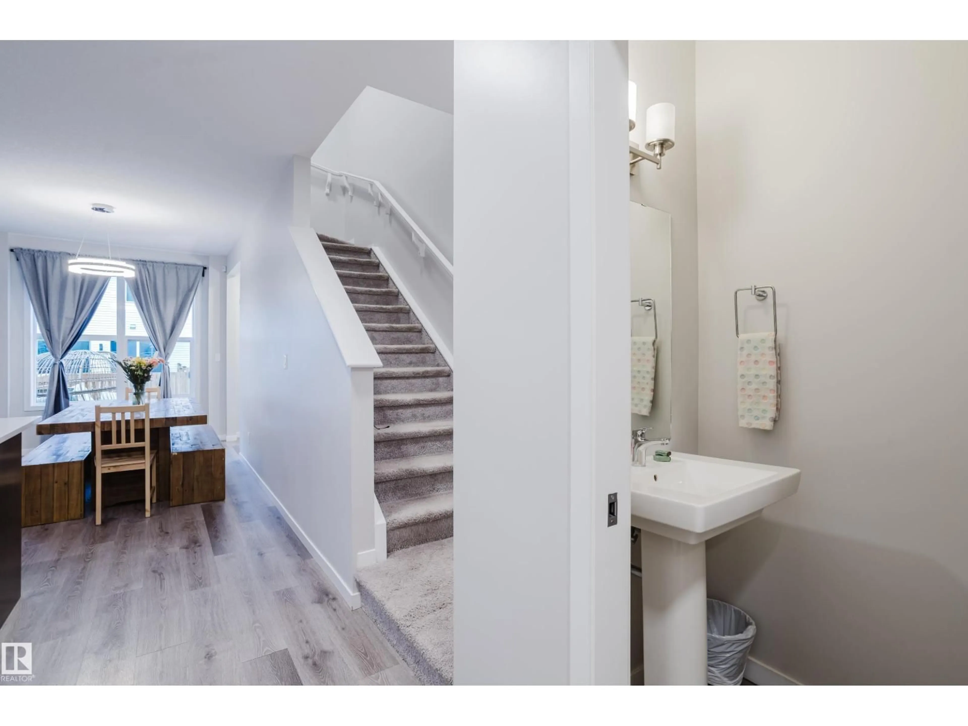 Unknown for 15151 26 ST, Edmonton Alberta T5Y3Y5