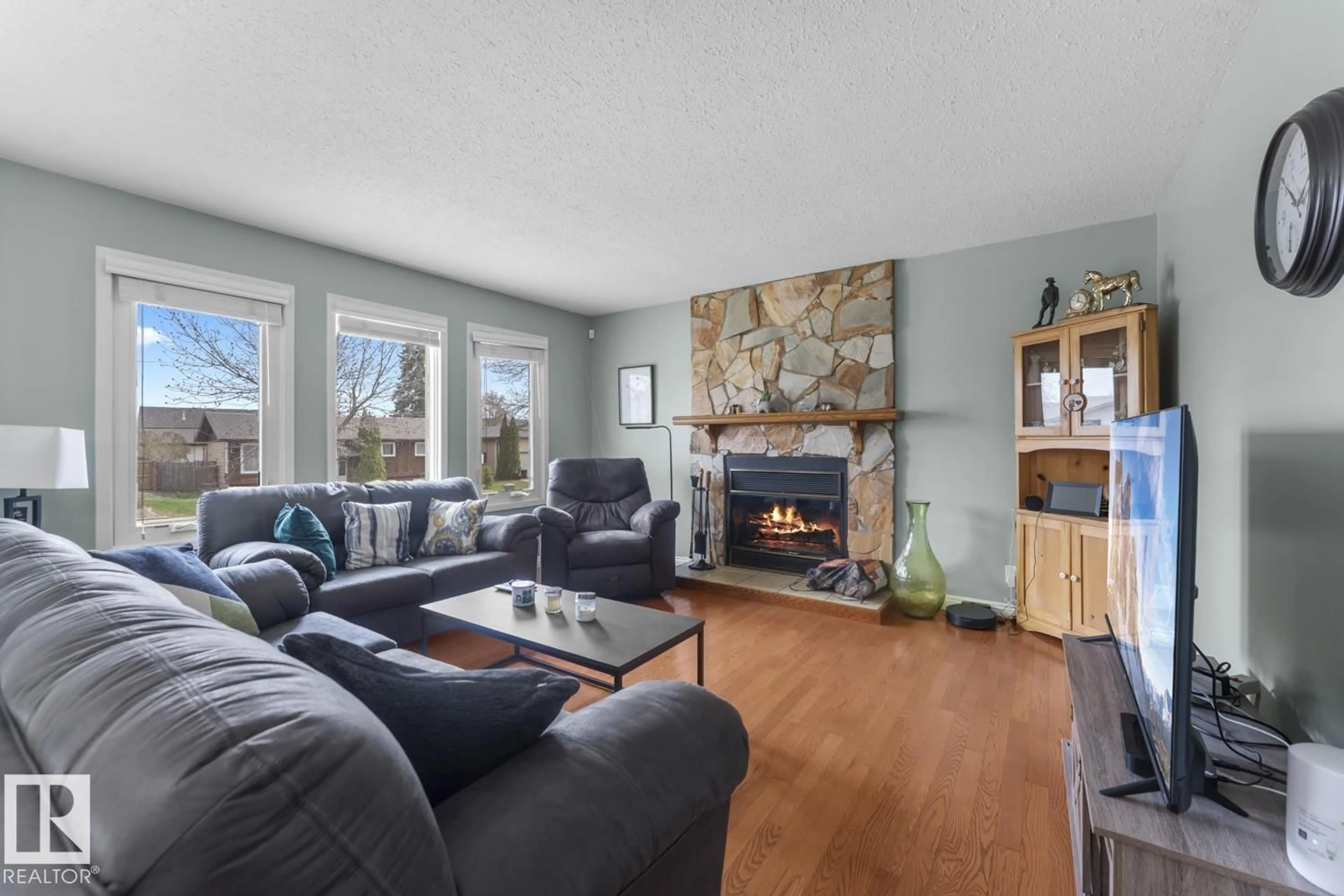 Living room with furniture, unknown for 4104 43 ST, Bonnyville Town Alberta T9N1R6