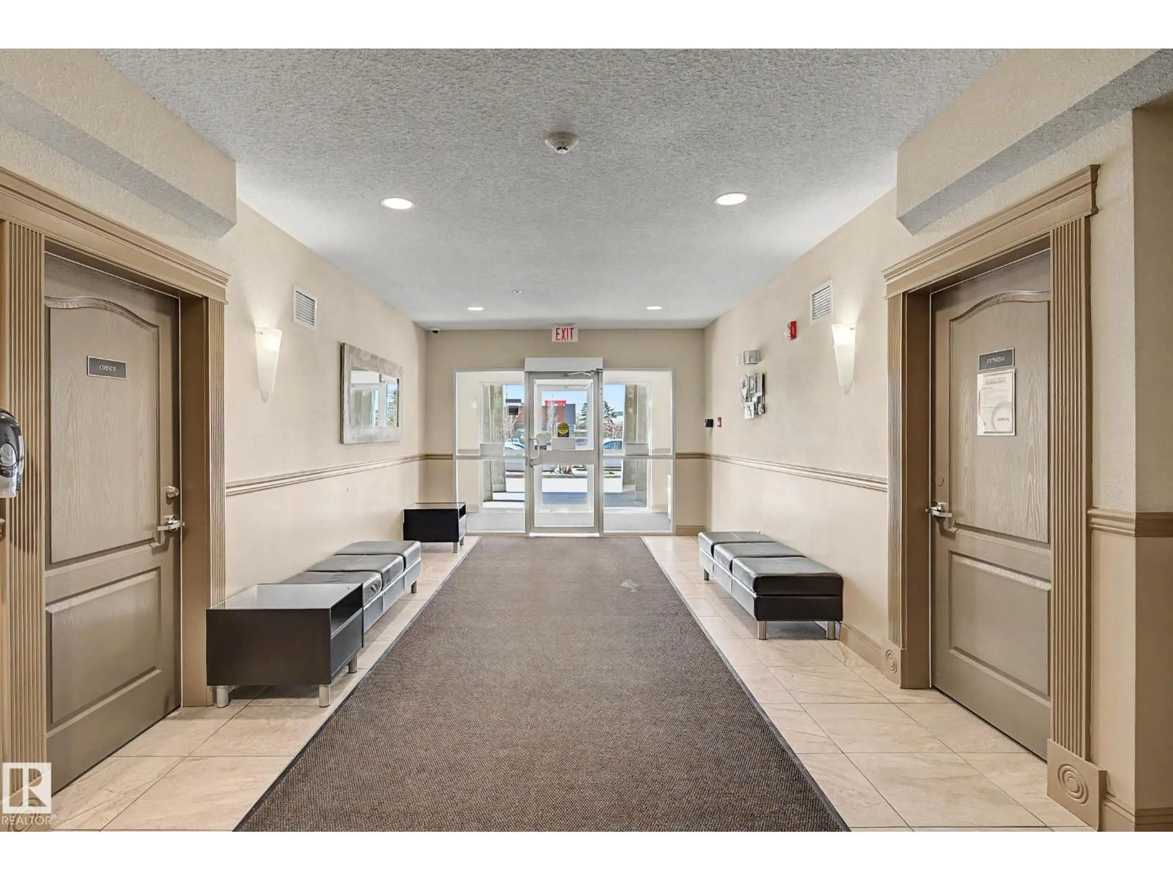 Indoor foyer for #217 - 12650 142 AV, Edmonton Alberta T5X0J4