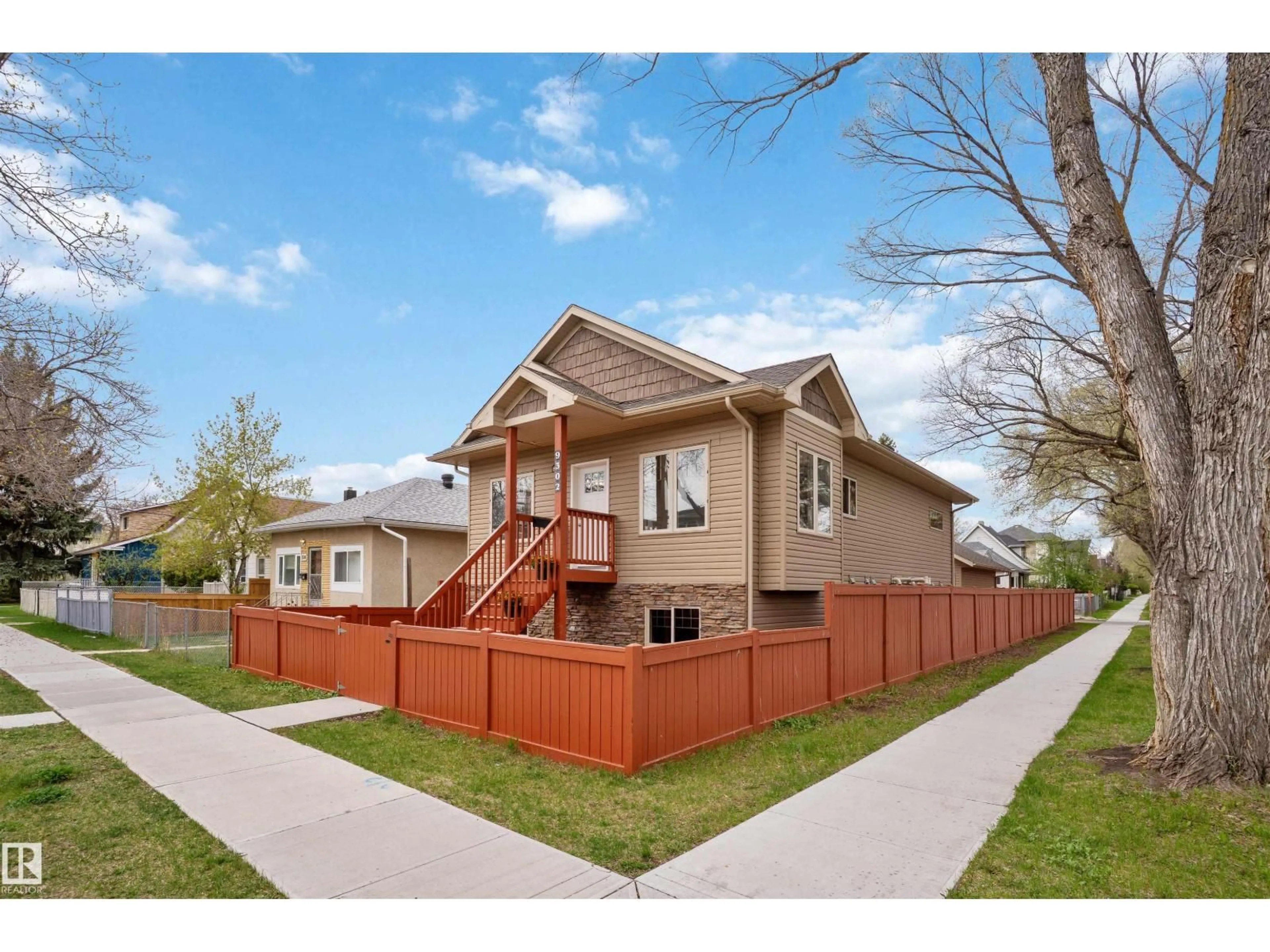 Unknown for 9302 120 AV, Edmonton Alberta T5G0R6