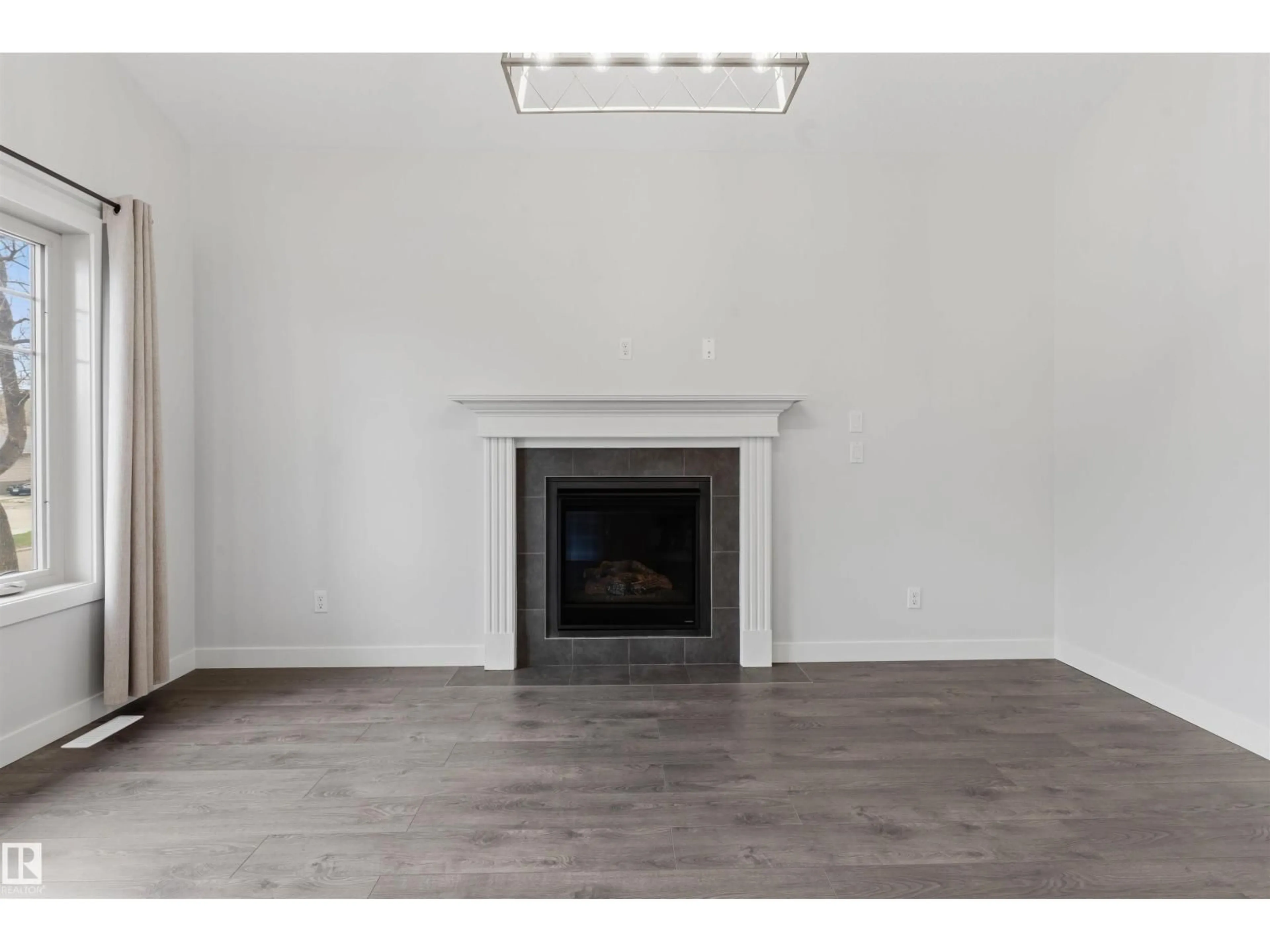 A pic of a room for 9302 120 AV, Edmonton Alberta T5G0R6