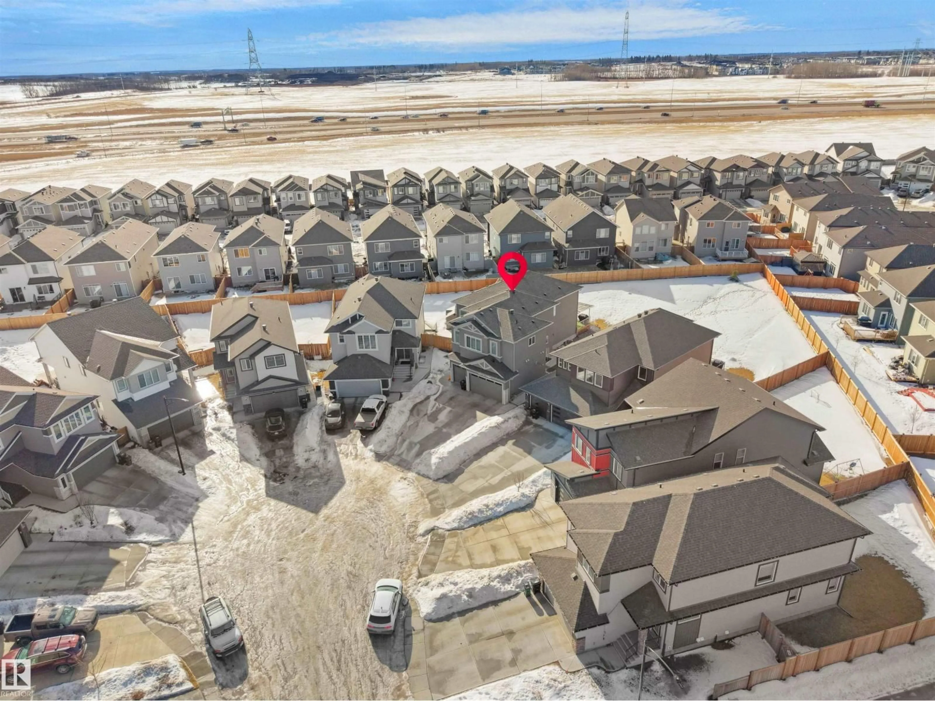 A pic from outside/outdoor area/front of a property/back of a property/a pic from drone, street for NW - 1208 25 ST, Edmonton Alberta T6T2J9