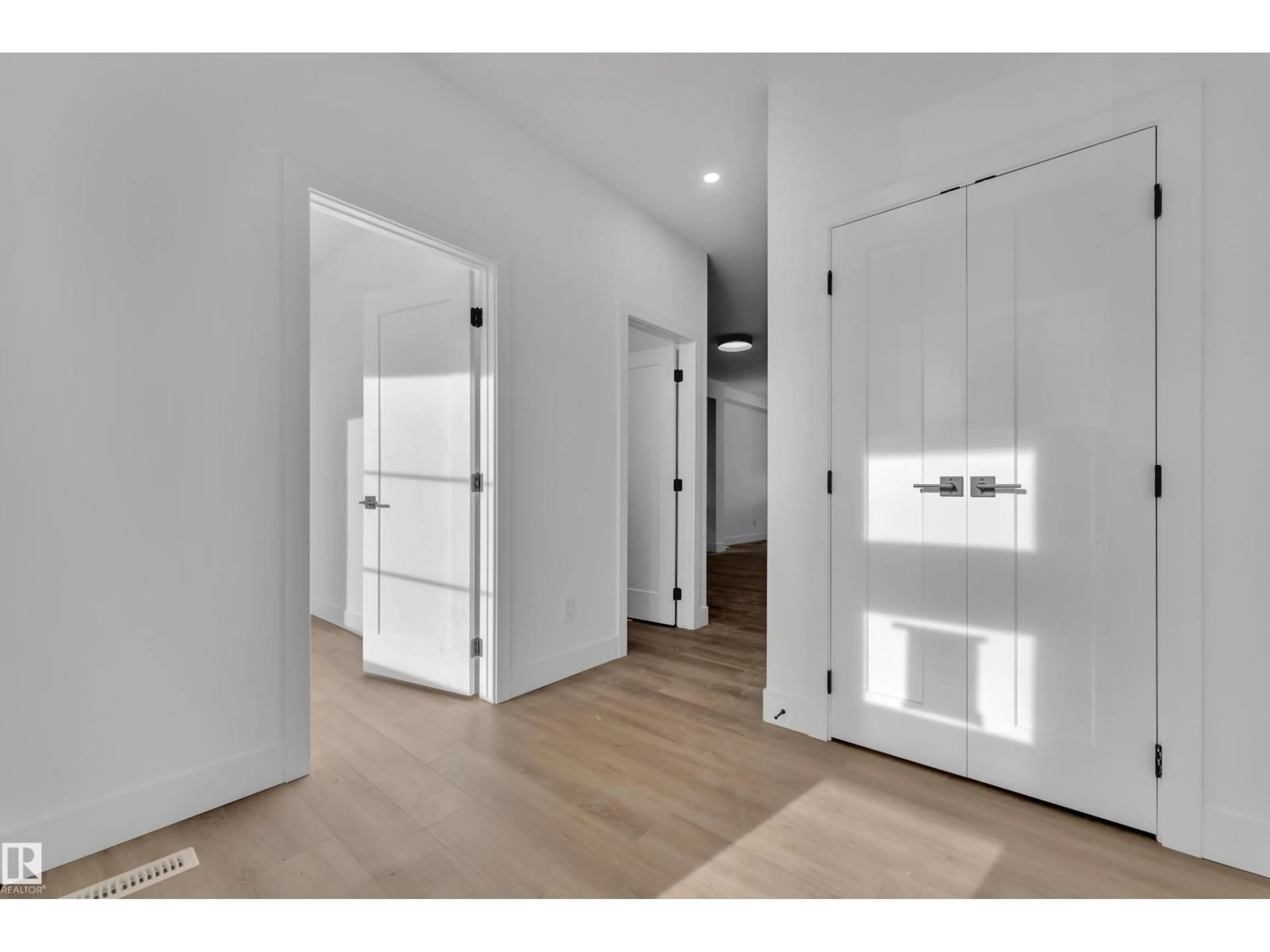 Indoor entryway for 4211 63 ST, Beaumont Alberta T4X3E9