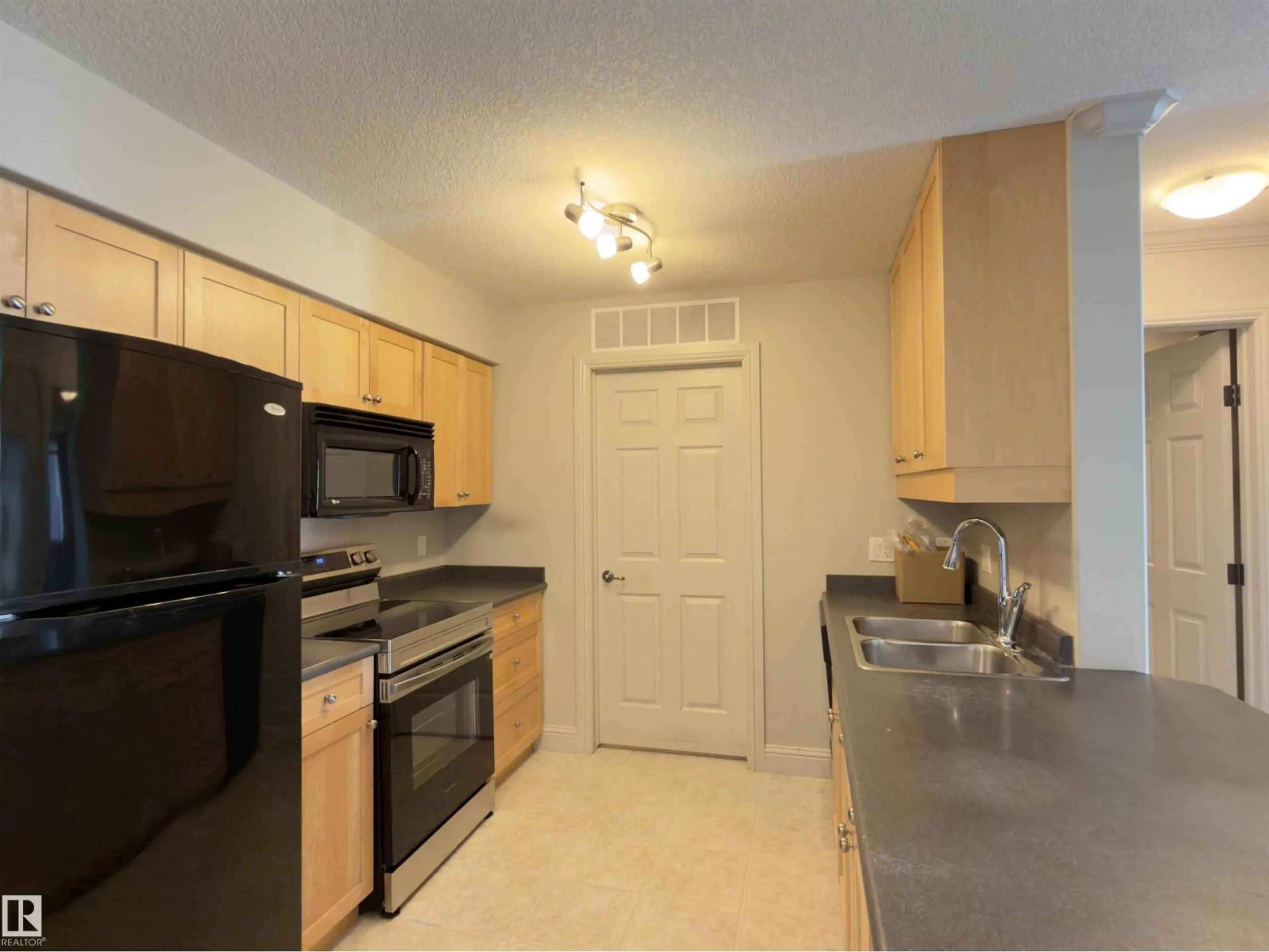 Standard kitchen, unknown for #428 - 13111 140 AV, Edmonton Alberta T6V0B1