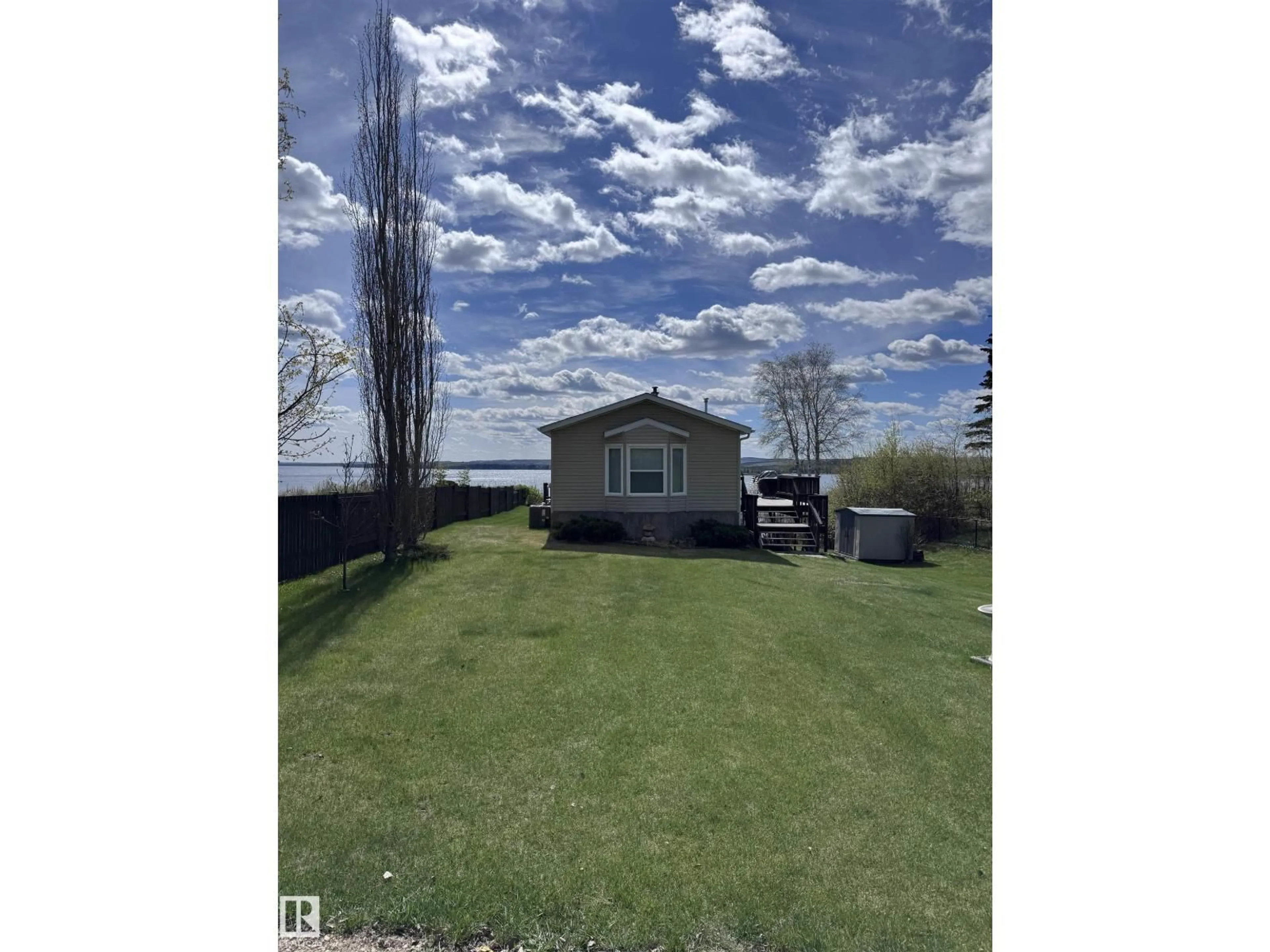 Shed for 53117 - 7 HWY 31, Rural Parkland County Alberta T0E2B0