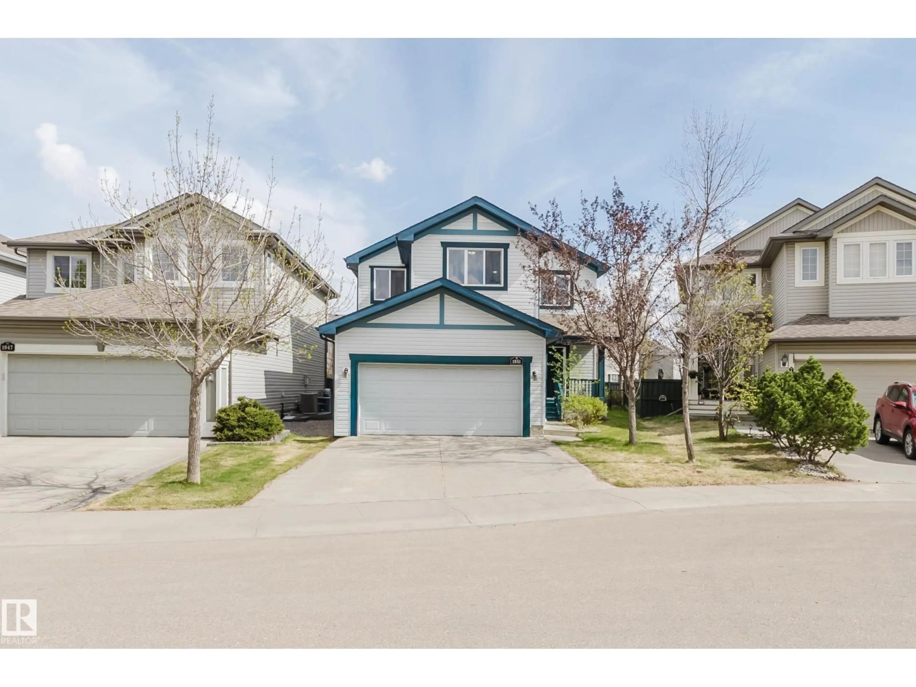 A pic from outside/outdoor area/front of a property/back of a property/a pic from drone, street for SW - 1951 120 ST, Edmonton Alberta T6W0A8