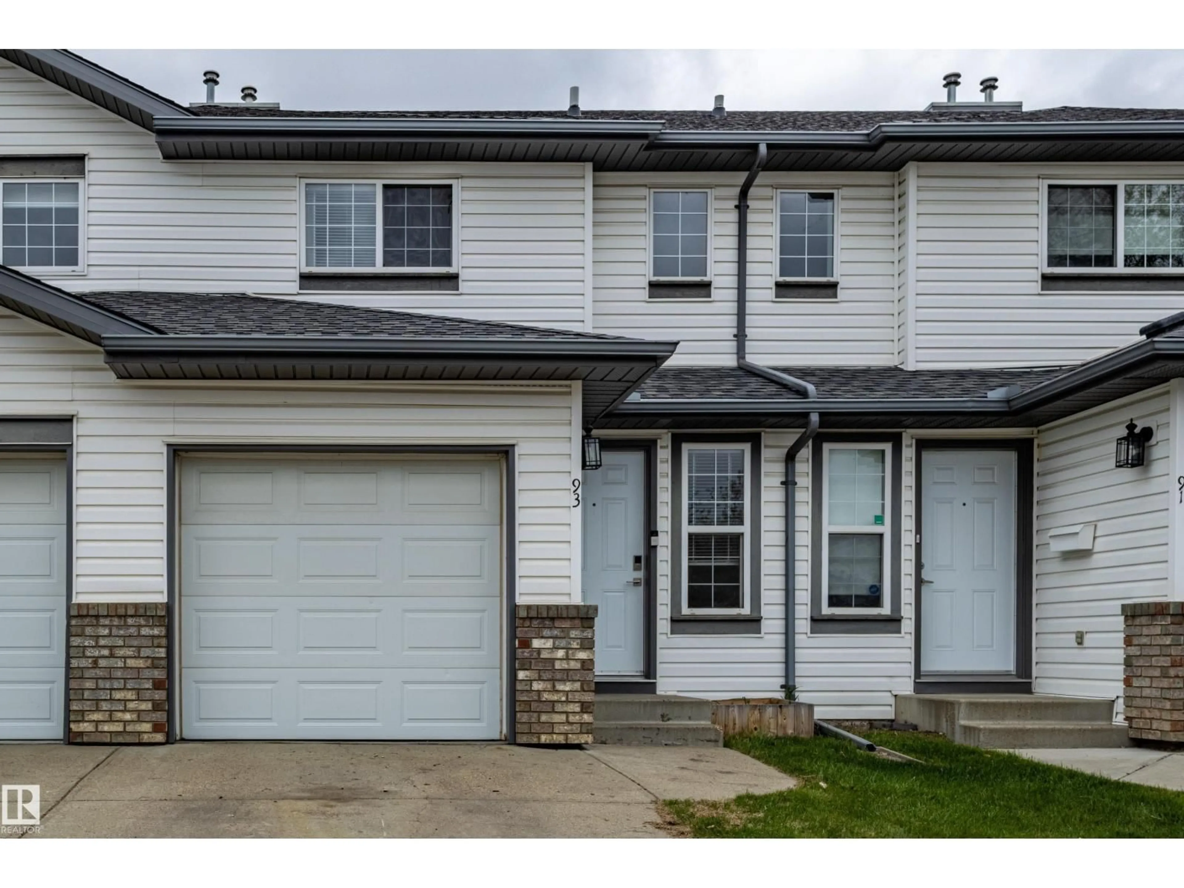 Home with vinyl exterior material, street for 93 16823 84 ST NW, Edmonton Alberta T5Z3S4