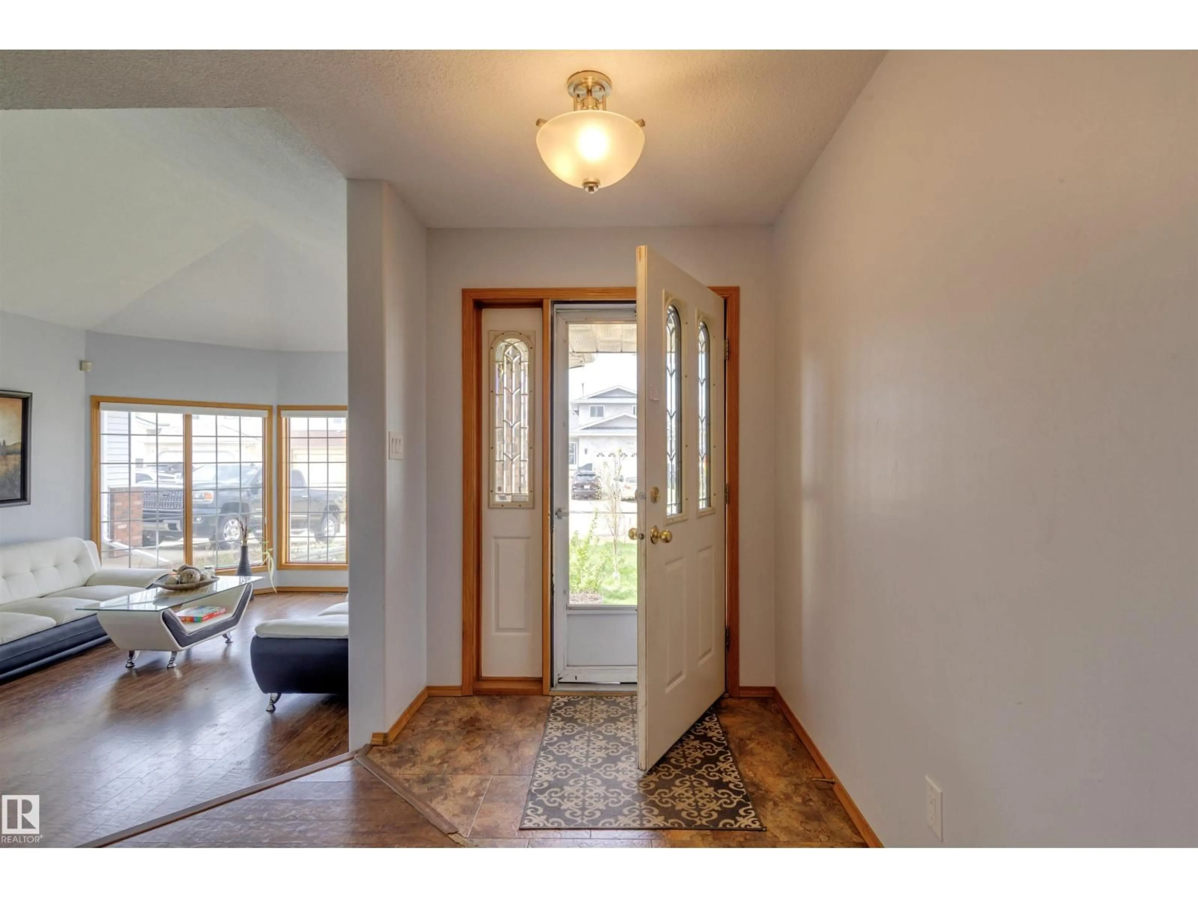 Indoor entryway for NW - 15411 67A ST, Edmonton Alberta T5Z2W8