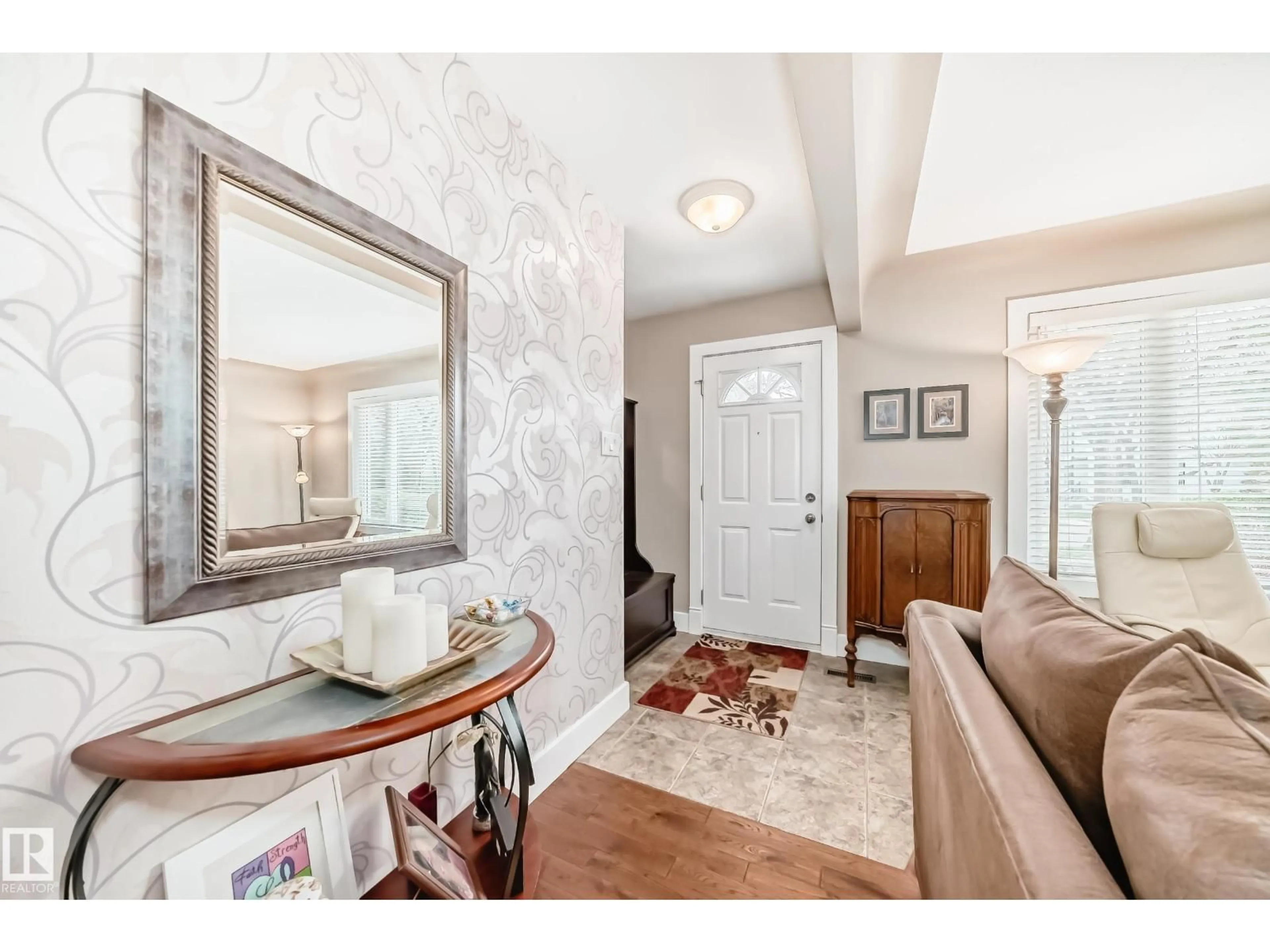 Indoor entryway for NW - 10652 144 ST, Edmonton Alberta T5N2V6