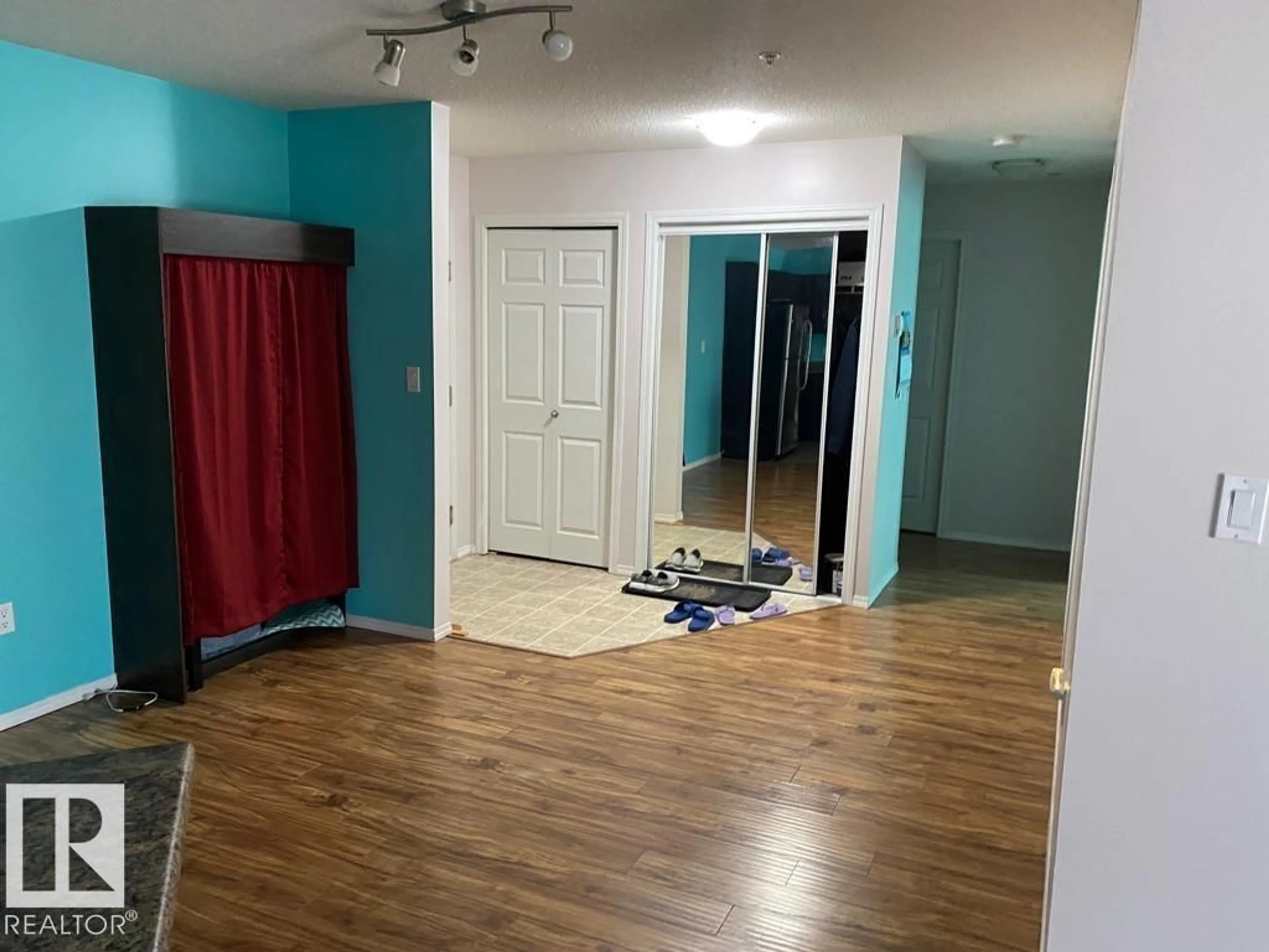 A pic of a room for 117 SUMMERWOOD BV, Sherwood Park Alberta T8H0C3