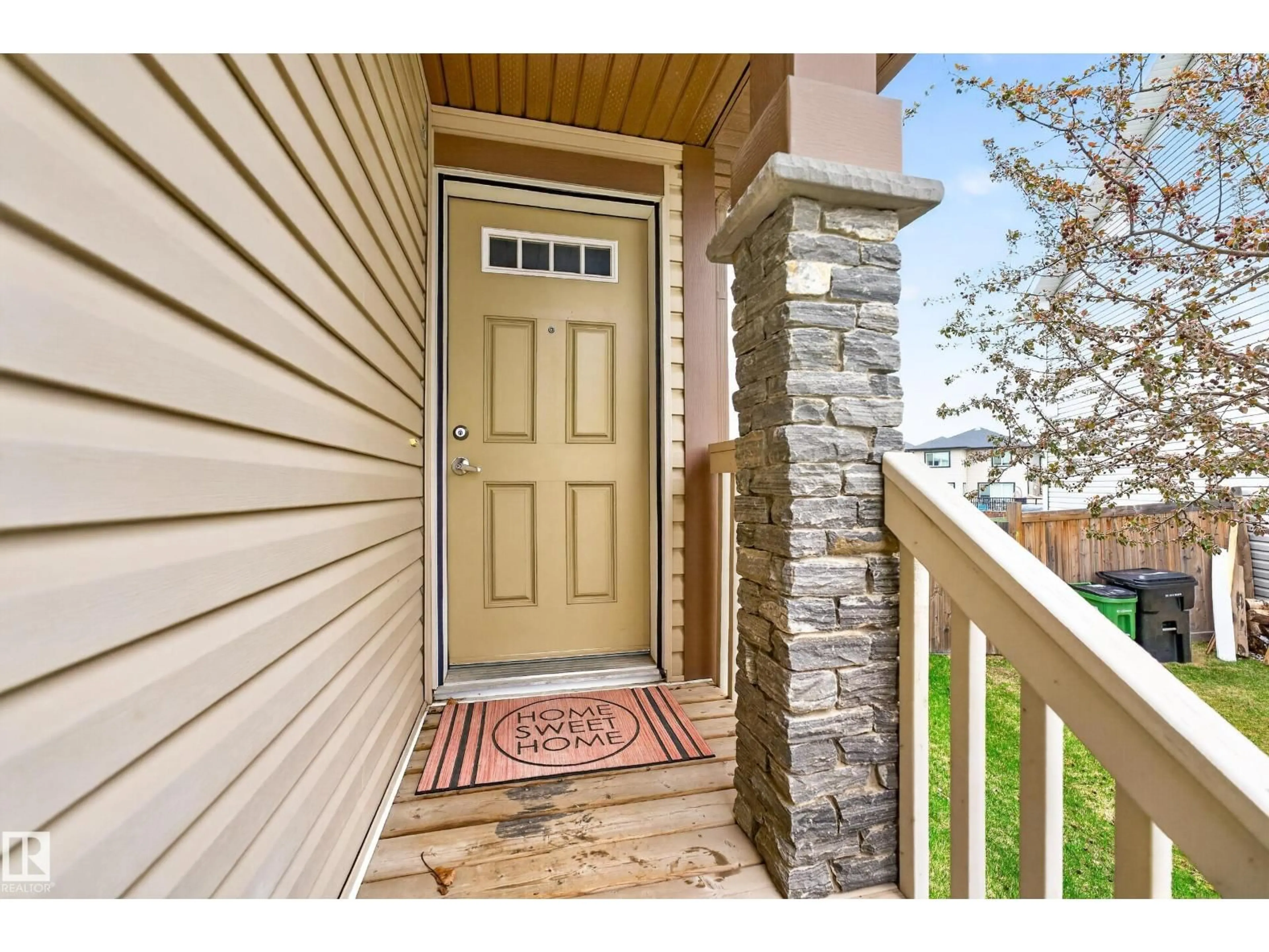 Indoor entryway for SW - 4371 ANNETT CM, Edmonton Alberta T6W2V6