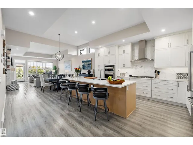 166 EDGEWATER CI, Leduc 5