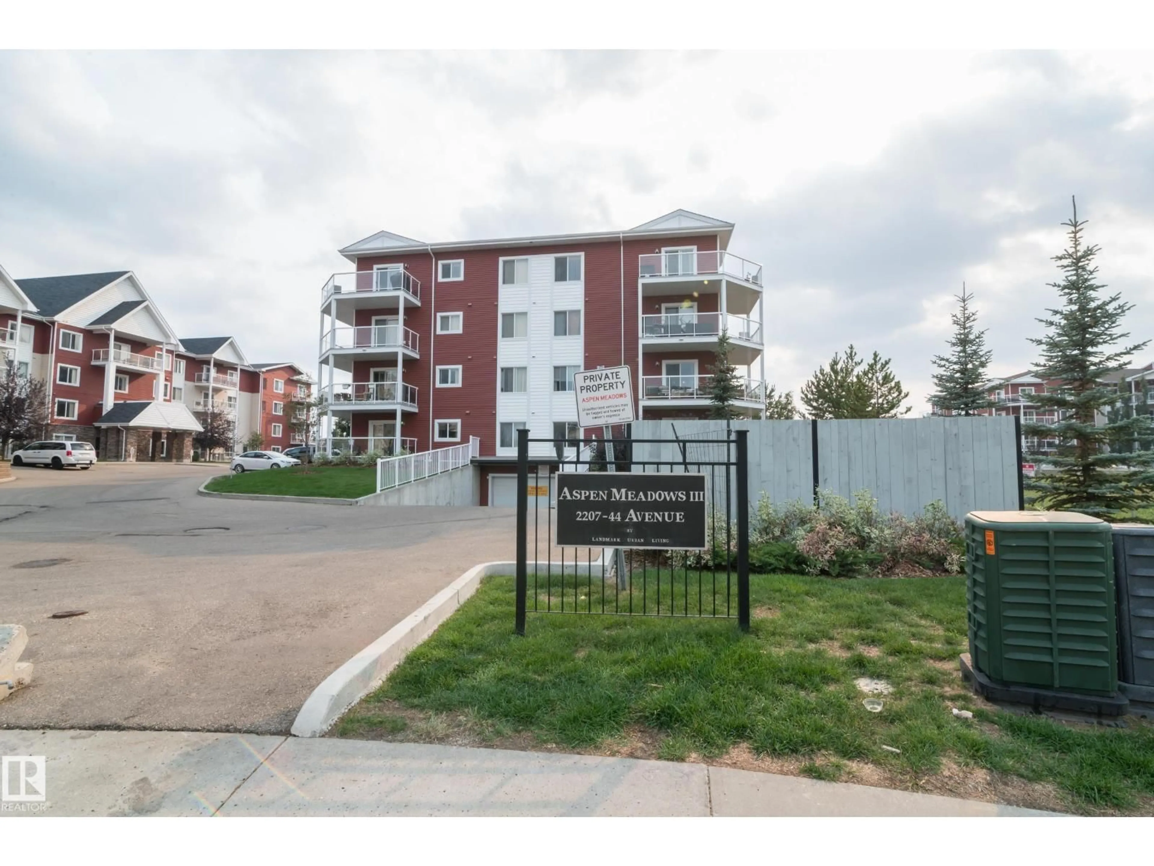Unknown for #414 - 2207 44 AV, Edmonton Alberta T6T0T1