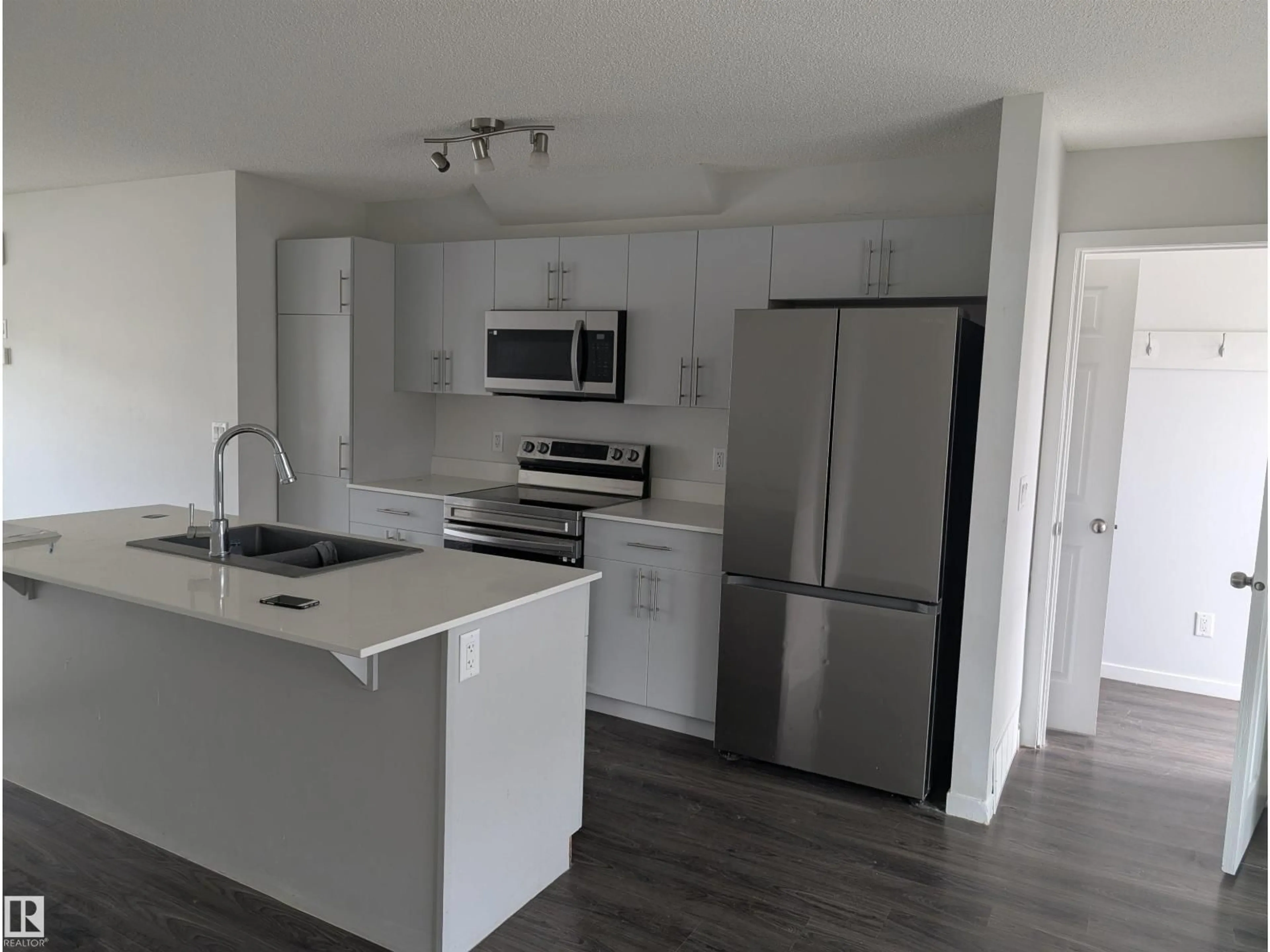 Unknown for NW - 17619 49 ST, Edmonton Alberta T5Y3Y1