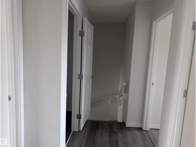 NW - 17619 49 ST, Edmonton 5