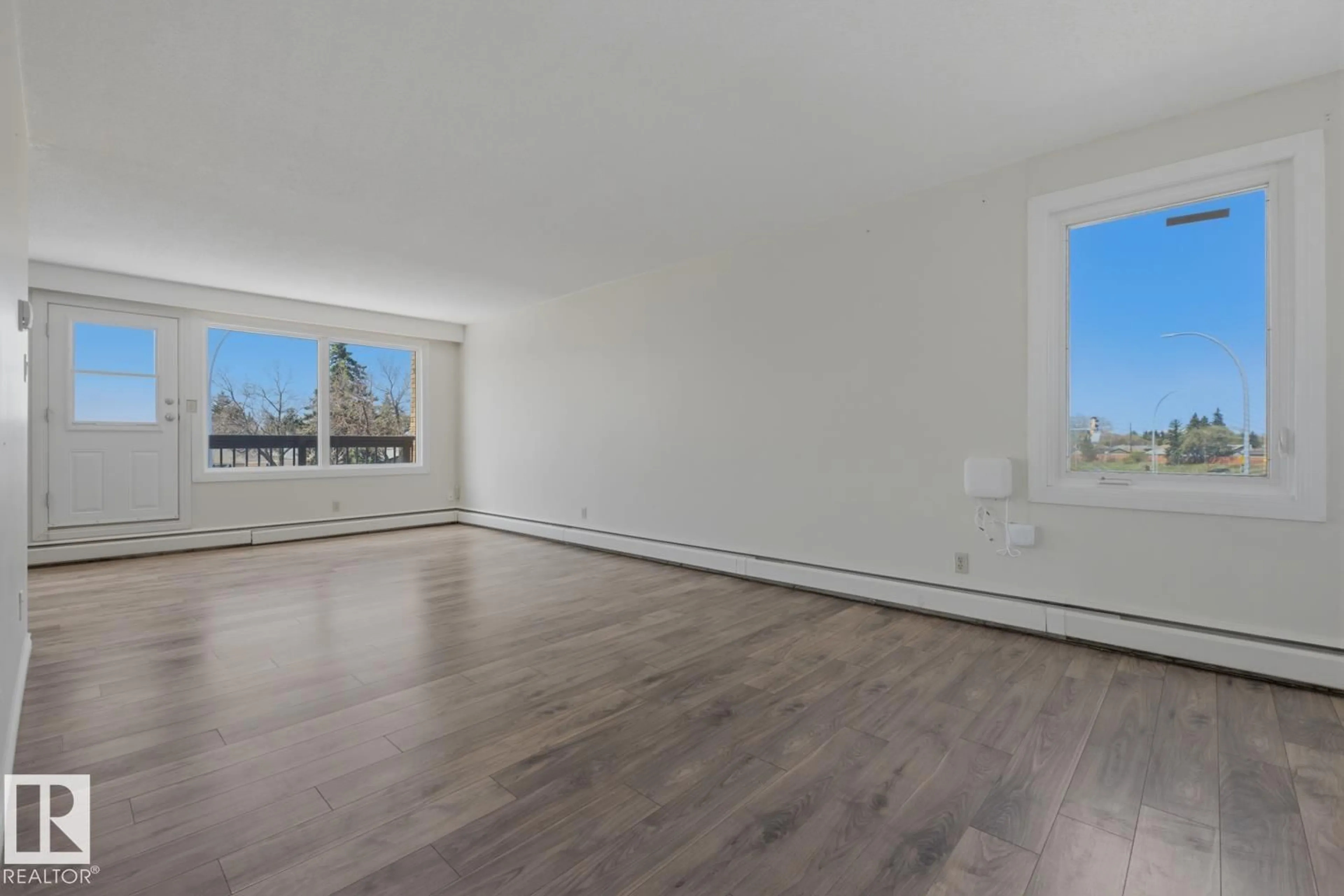 A pic of a room for #212 - 7815 159 ST, Edmonton Alberta T5R2E1