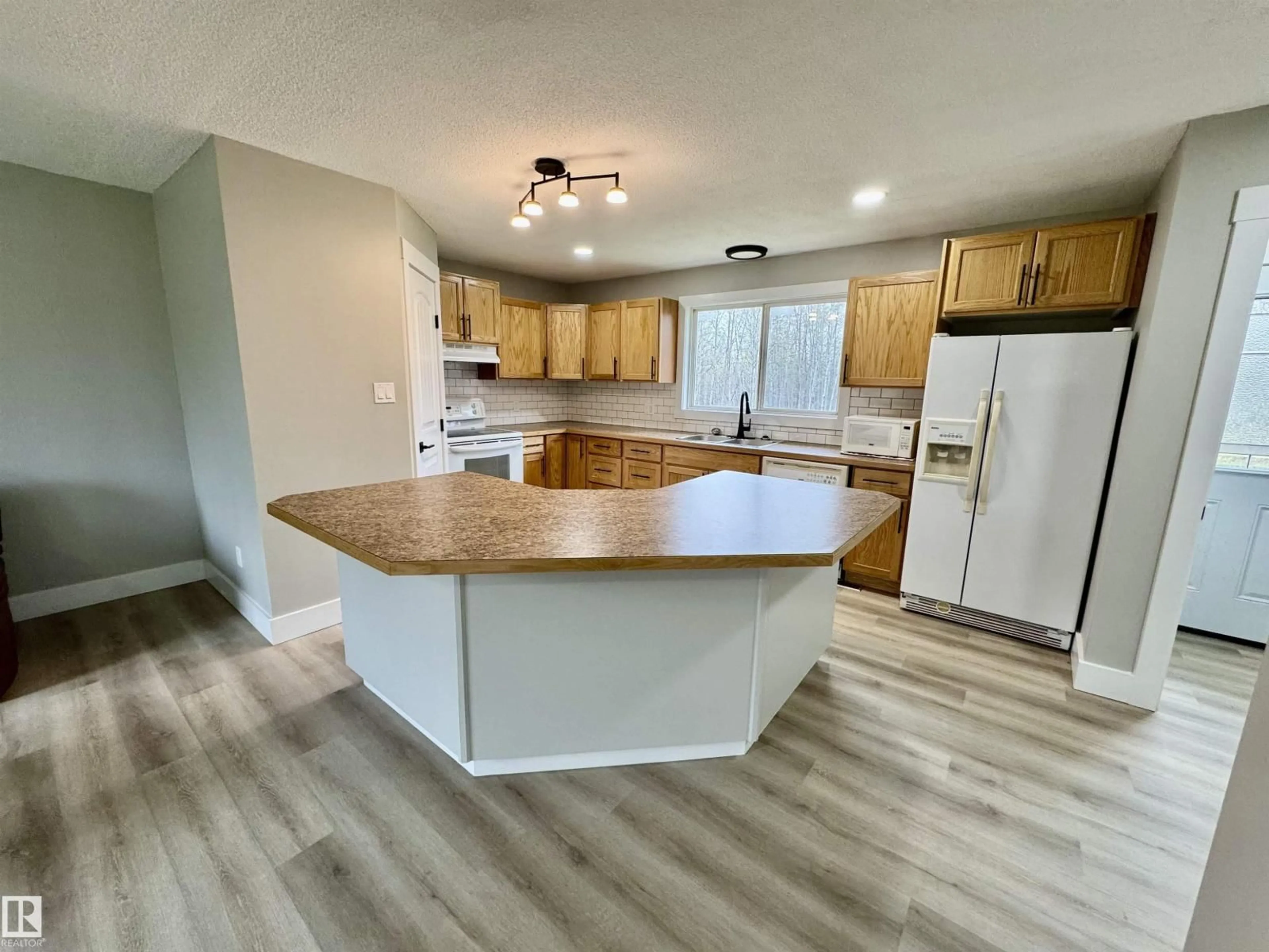 Open concept kitchen, unknown for #3 - 13239 TOWNSHIP 615, Rural Smoky Lake County Alberta T0A1R0