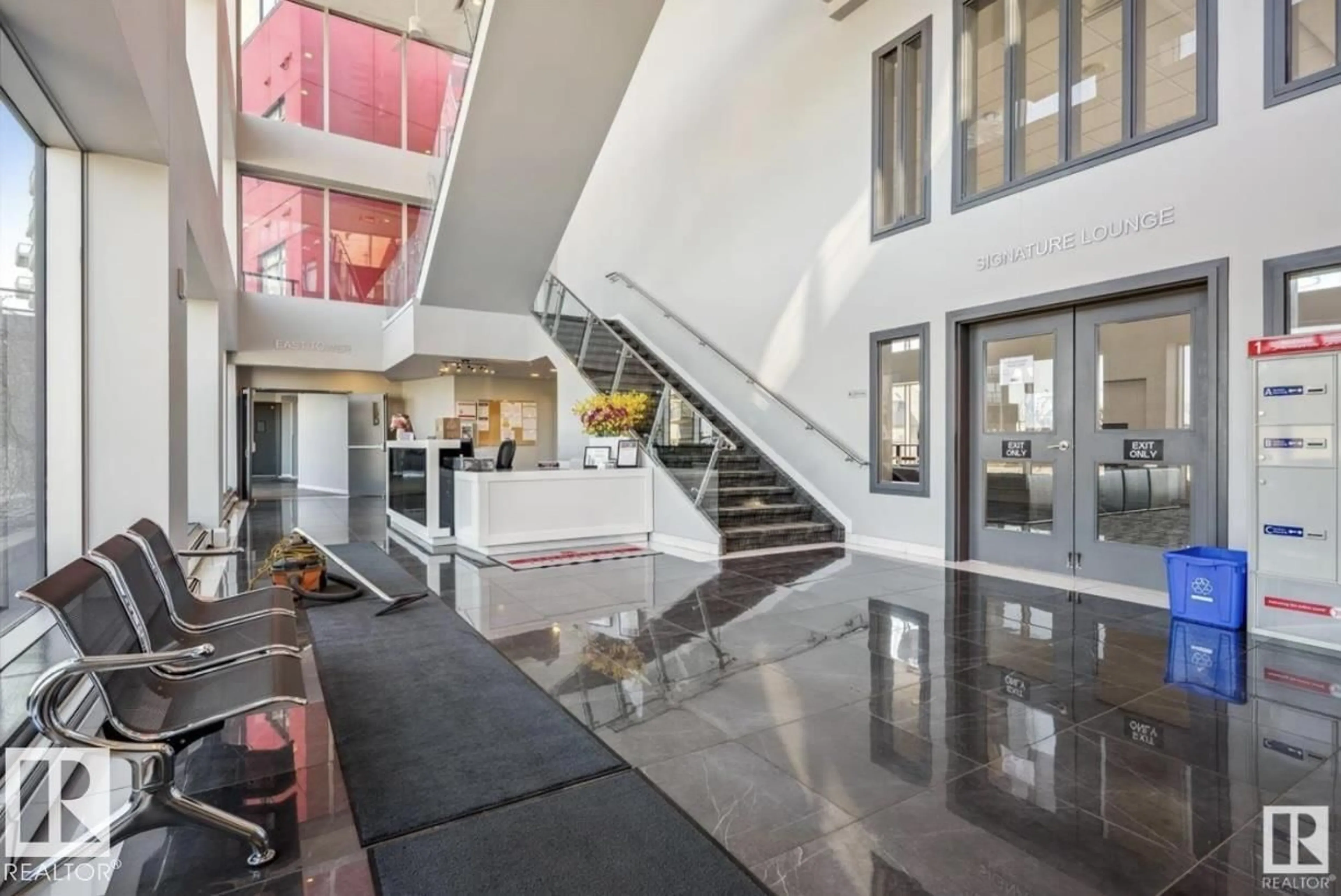 Indoor foyer for 5151 - 531 WINDERMERE BV, Edmonton Alberta T6W2K4