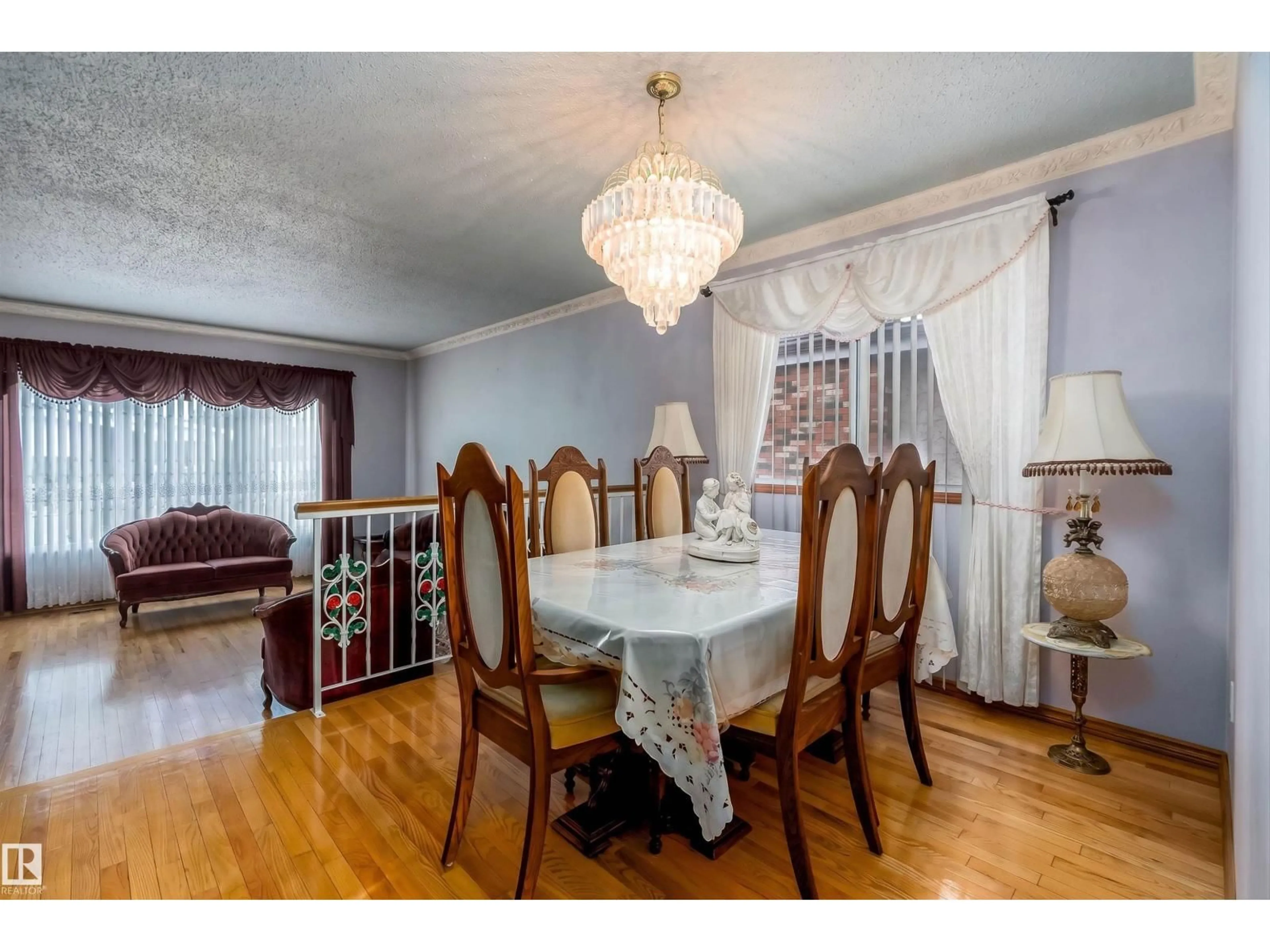 Dining room, wood/laminate floor for 15907 101 ST, Edmonton Alberta T5X4E6