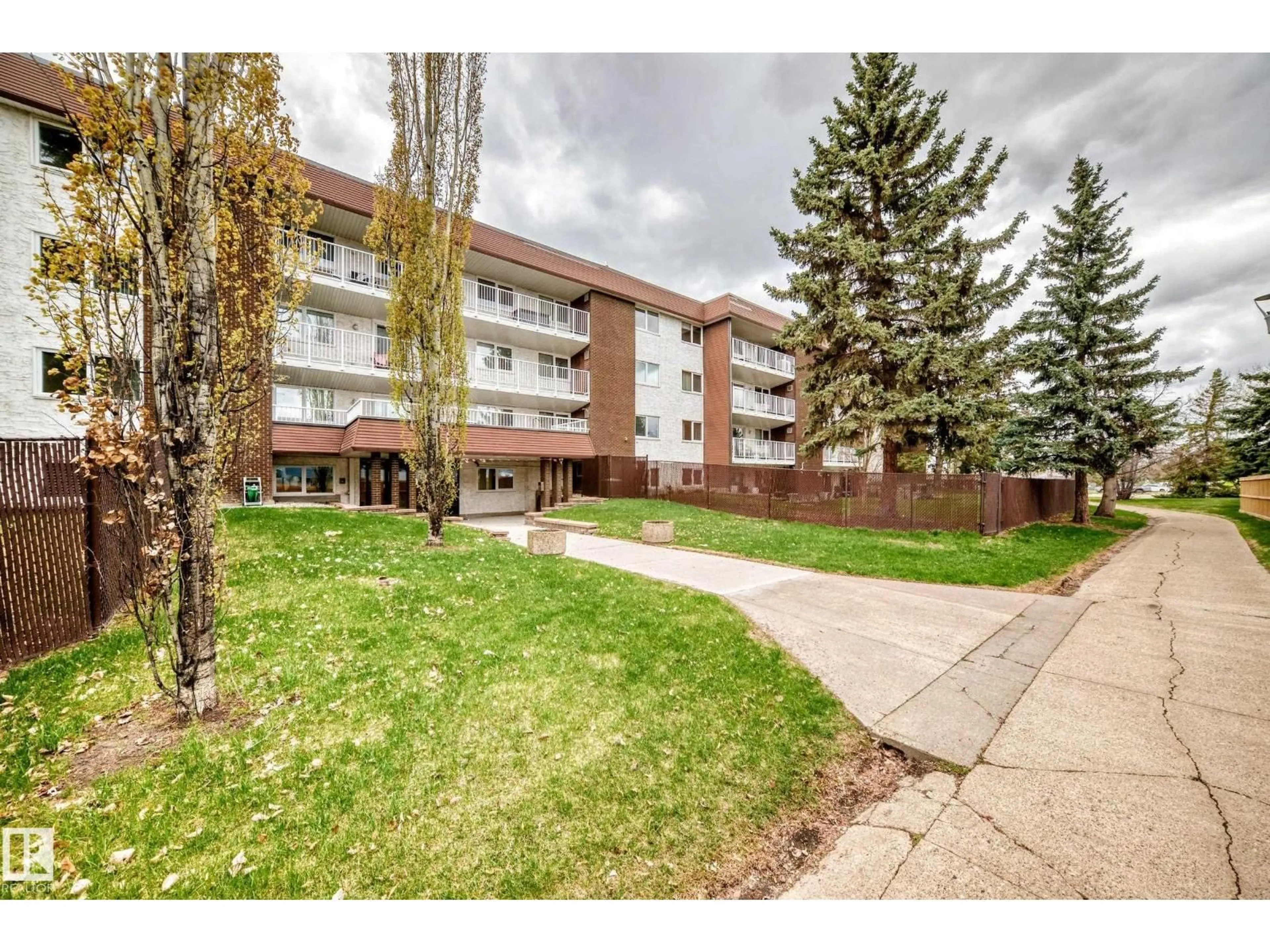 Unknown for 14810 - 314 51 AV, Edmonton Alberta T6H5G5