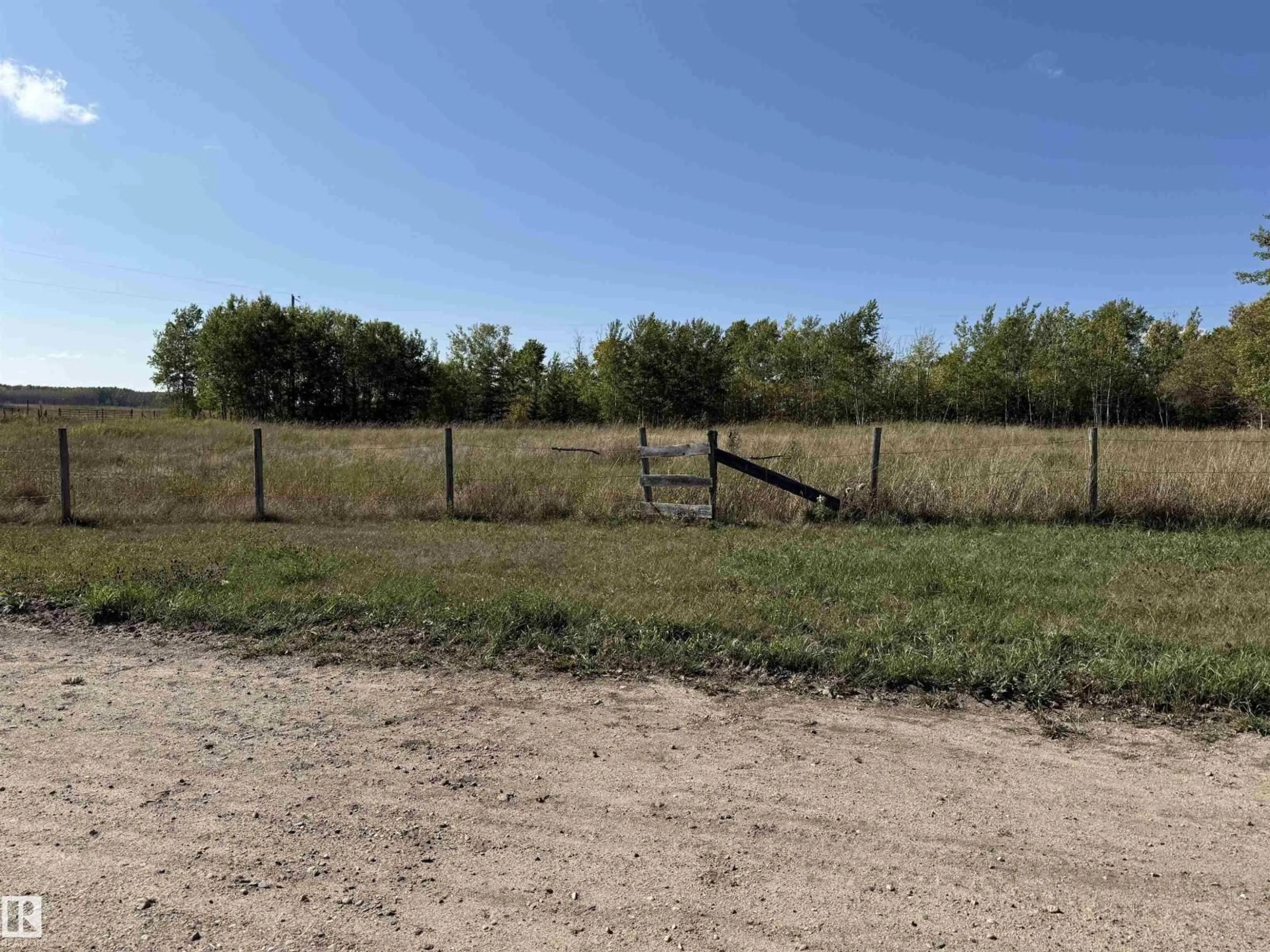 A pic from outside/outdoor area/front of a property/back of a property/a pic from drone, unknown for 41132 TWP 614, Rural Bonnyville M.D. Alberta T0A0T0