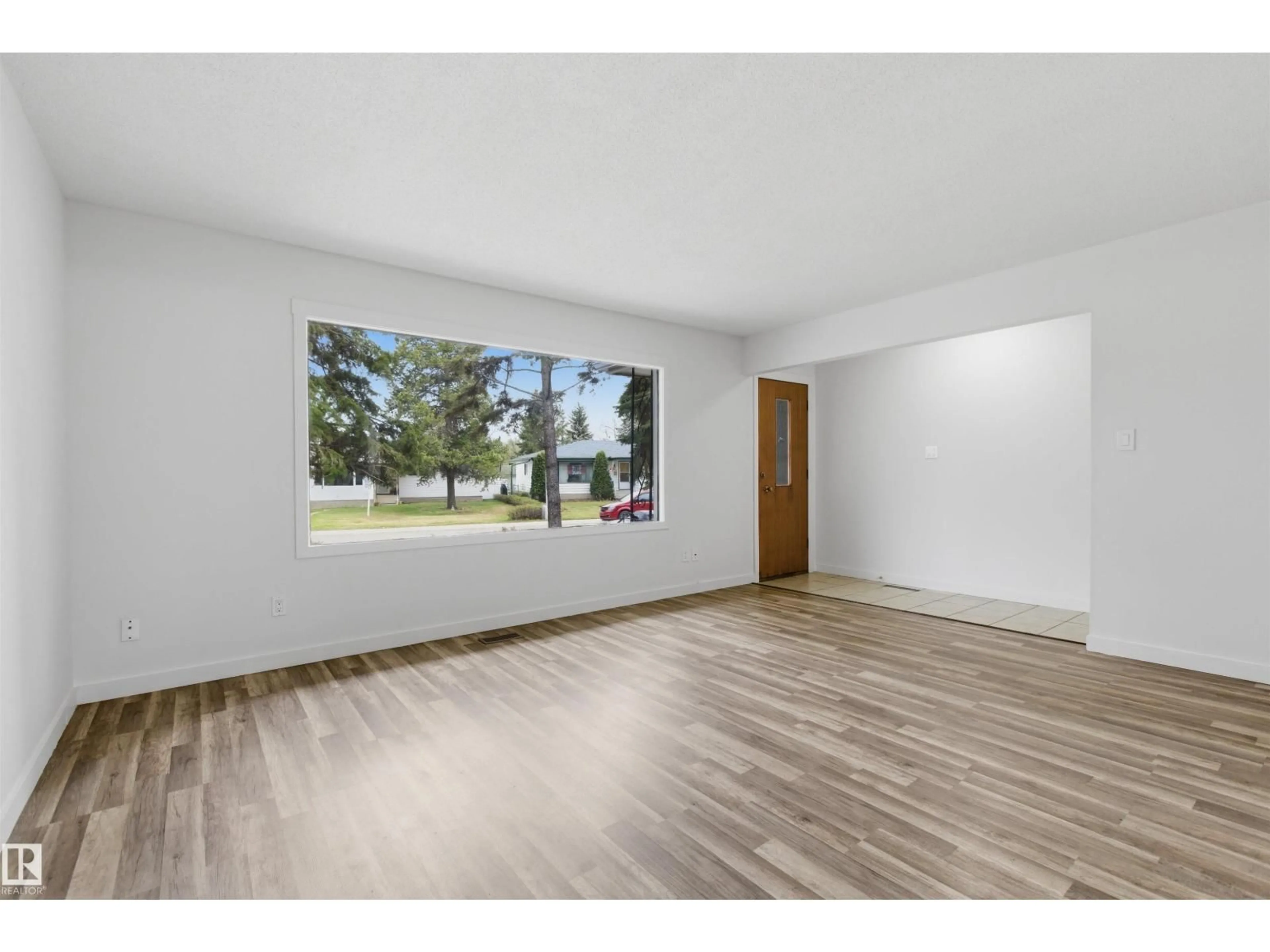 A pic of a room for NW - 7604 142 AV, Edmonton Alberta T5C2P4