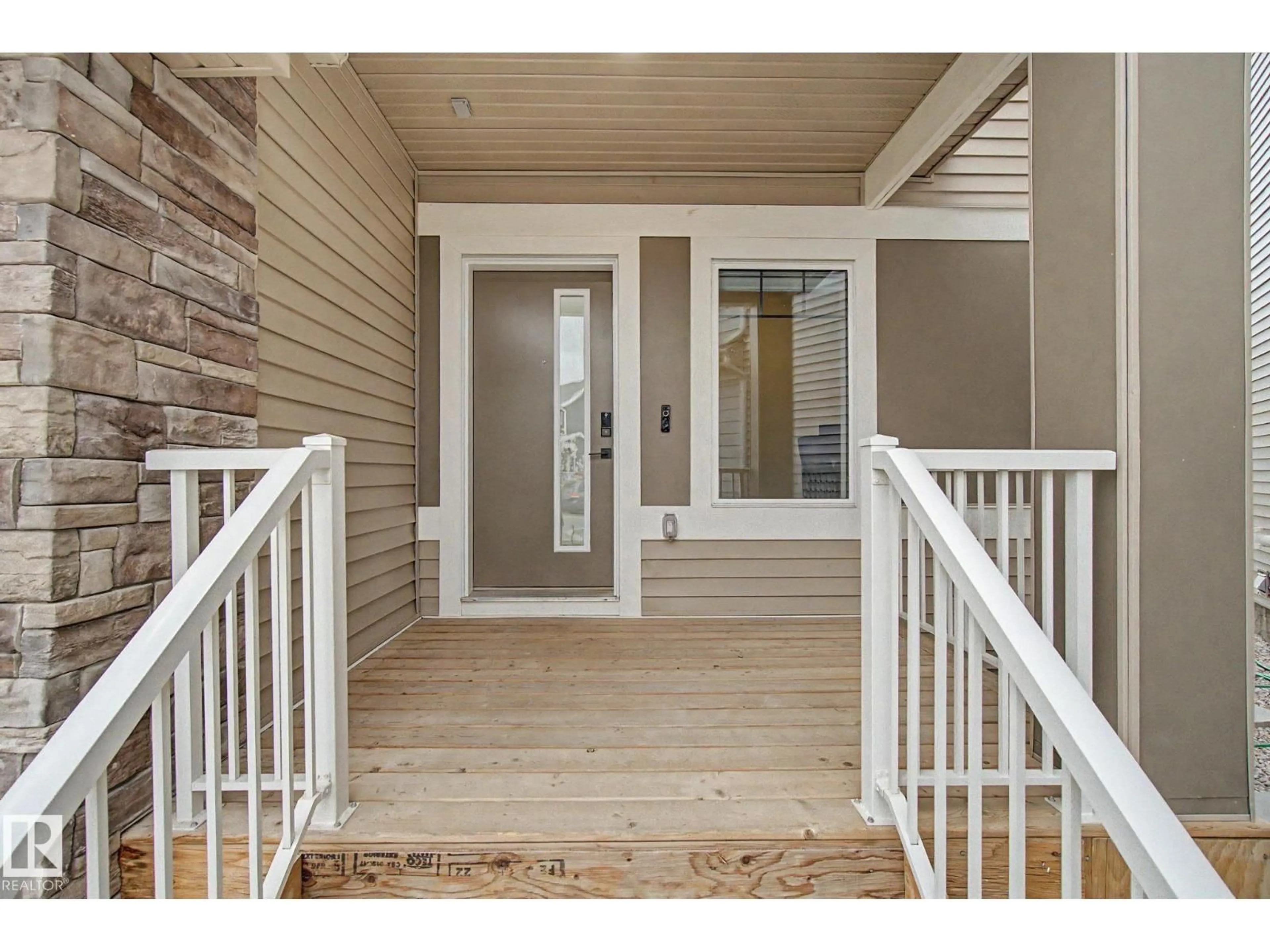 Indoor entryway for NW - 2827 196 ST, Edmonton Alberta T6M1M2