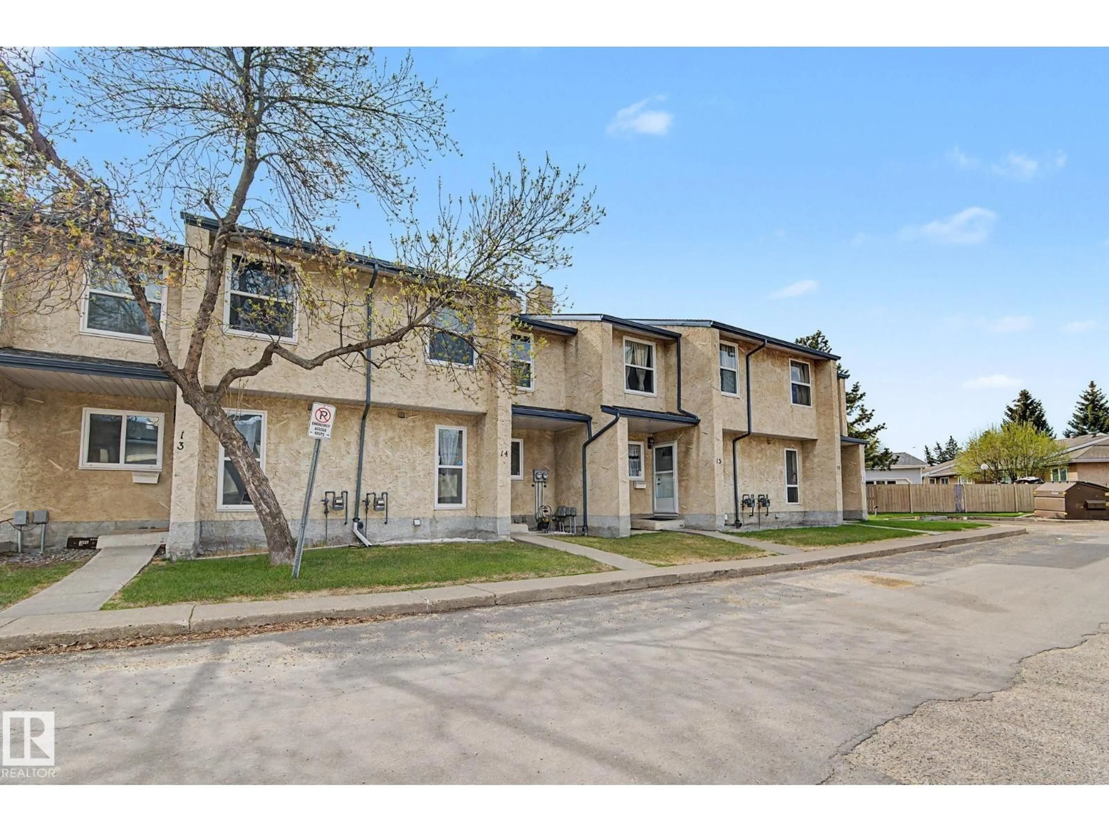 A pic from outside/outdoor area/front of a property/back of a property/a pic from drone, street for #14 - 6220 172 ST, Edmonton Alberta T5T3R4