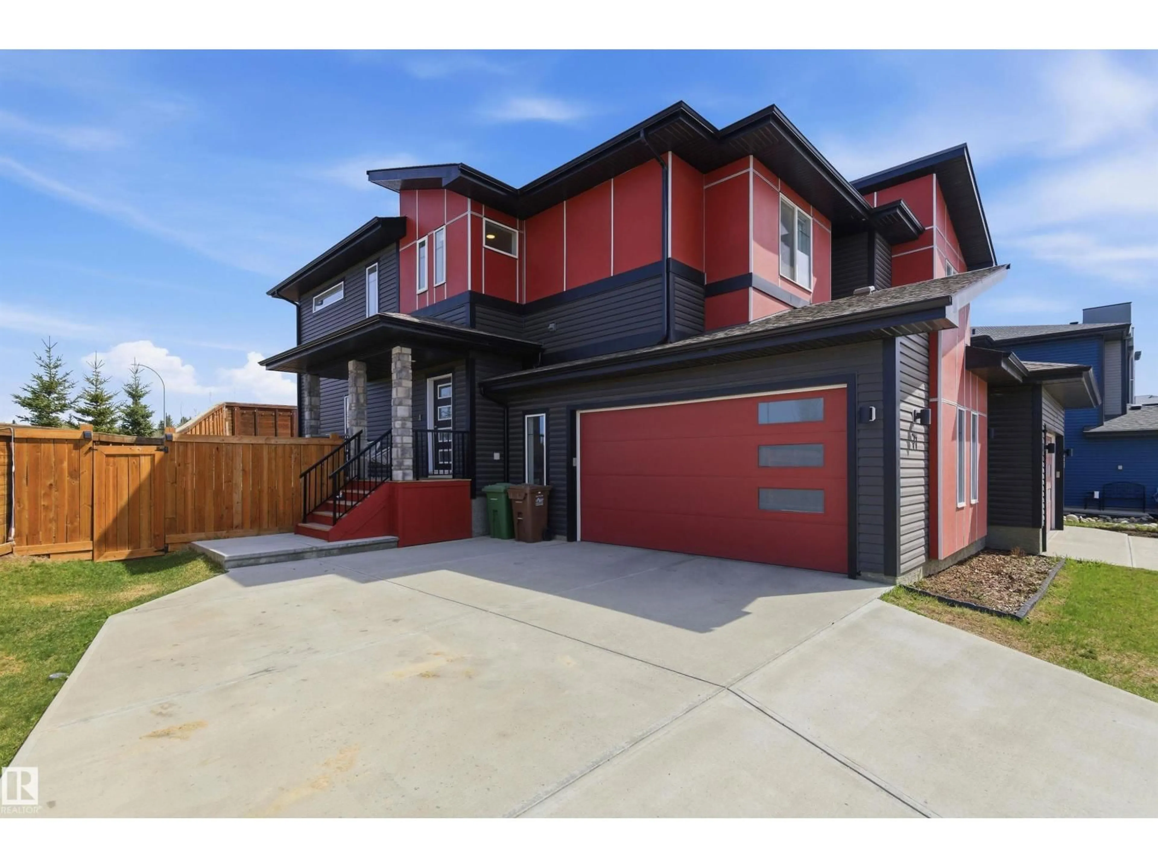 Home with brick exterior material, street for 71 ROBERGE CL, St. Albert Alberta T8N7W3
