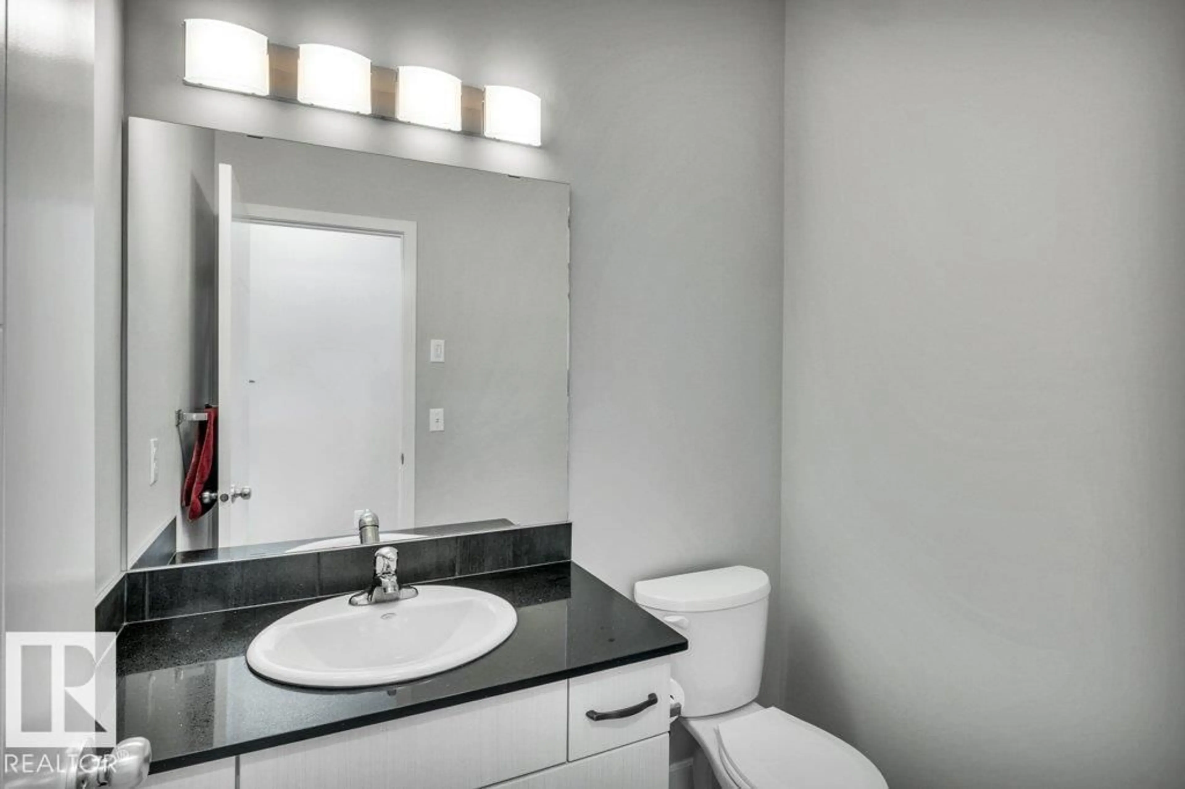 Standard bathroom, ceramic/tile floor for 2580 CASEY WY, Edmonton Alberta T6W3N2
