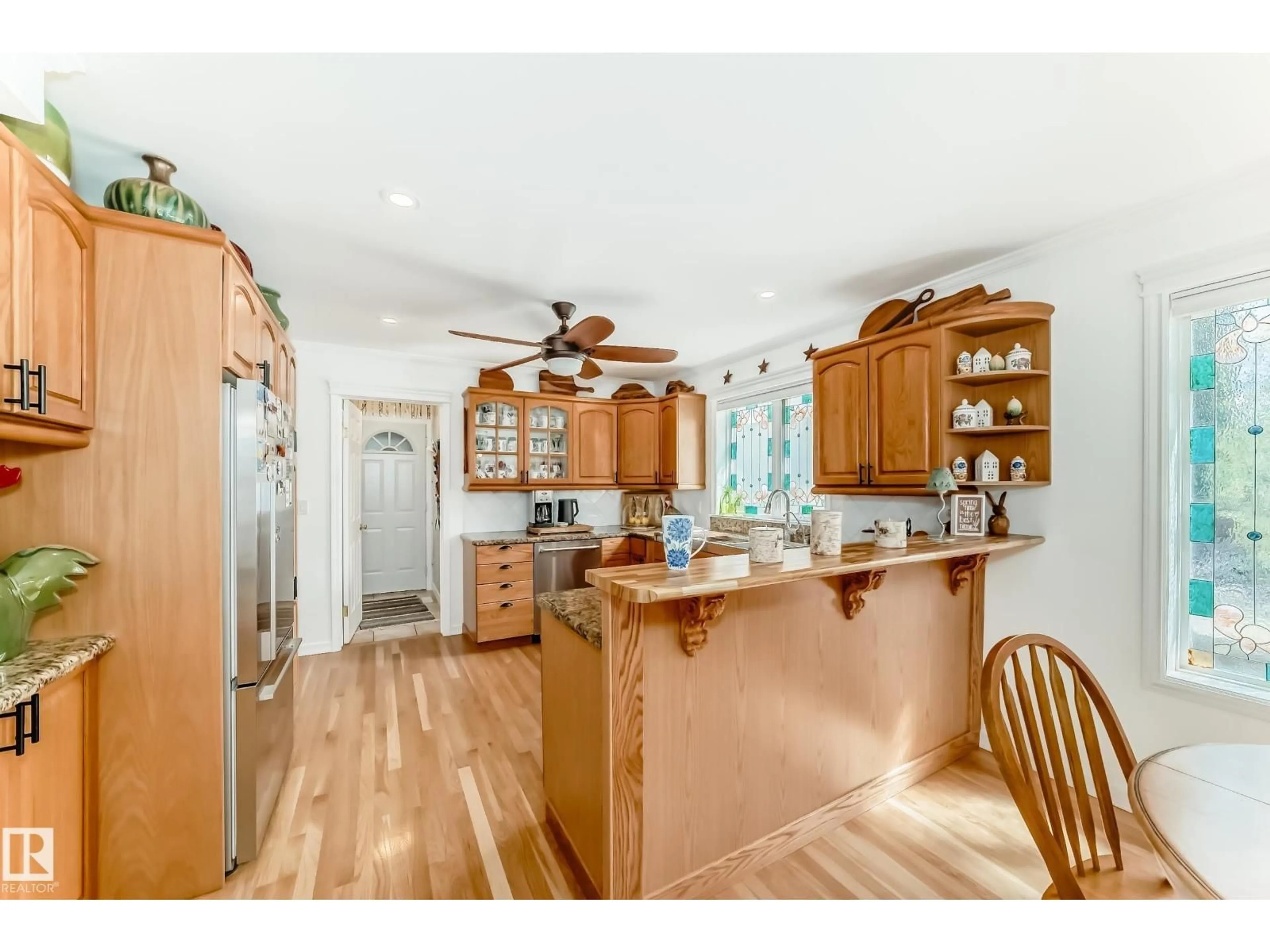 Open concept kitchen, unknown for 11115 44 ST, Edmonton Alberta T5W0W1