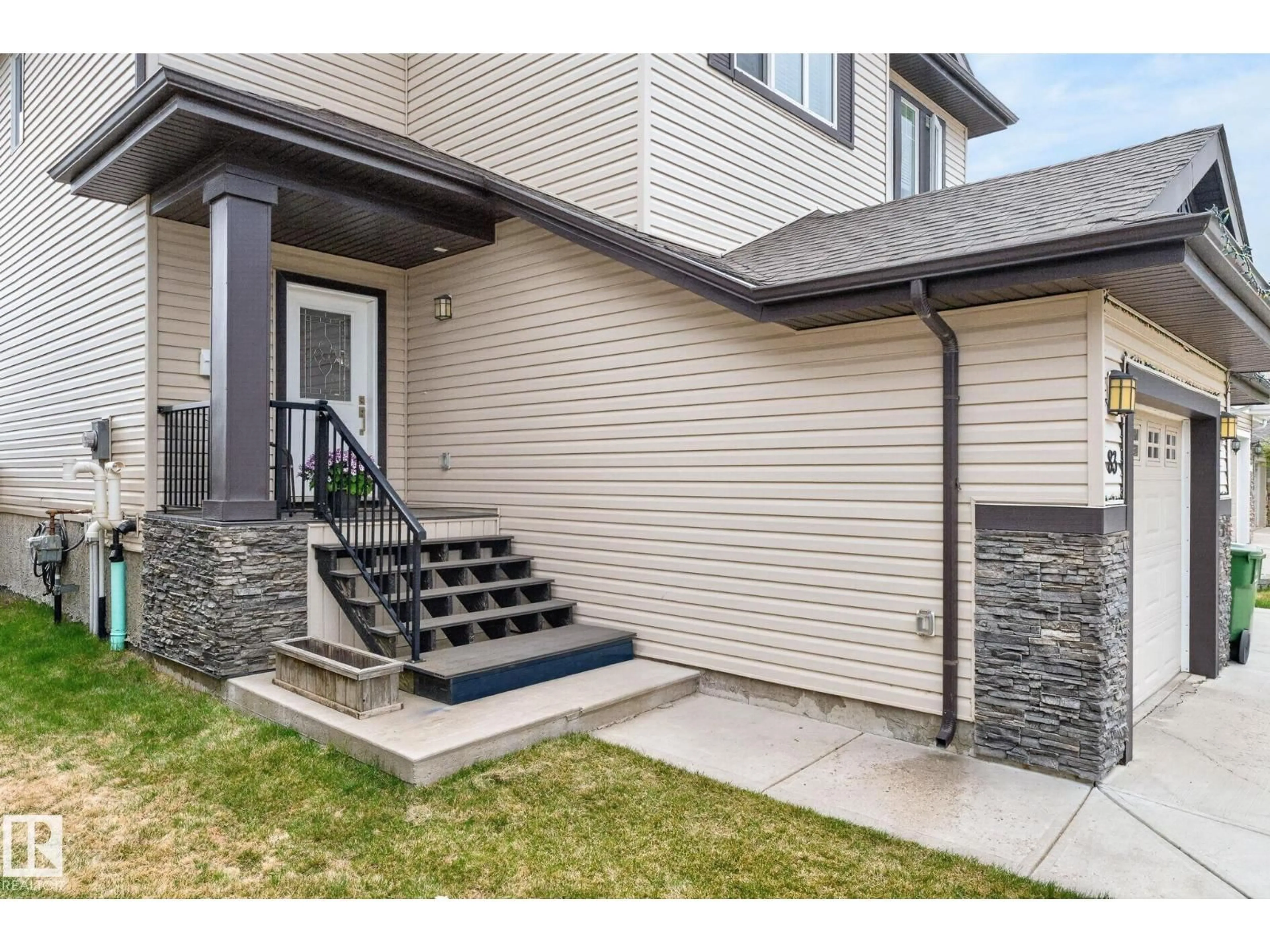 Unknown for 83 SANDALWOOD PL, Leduc Alberta T9E8R4