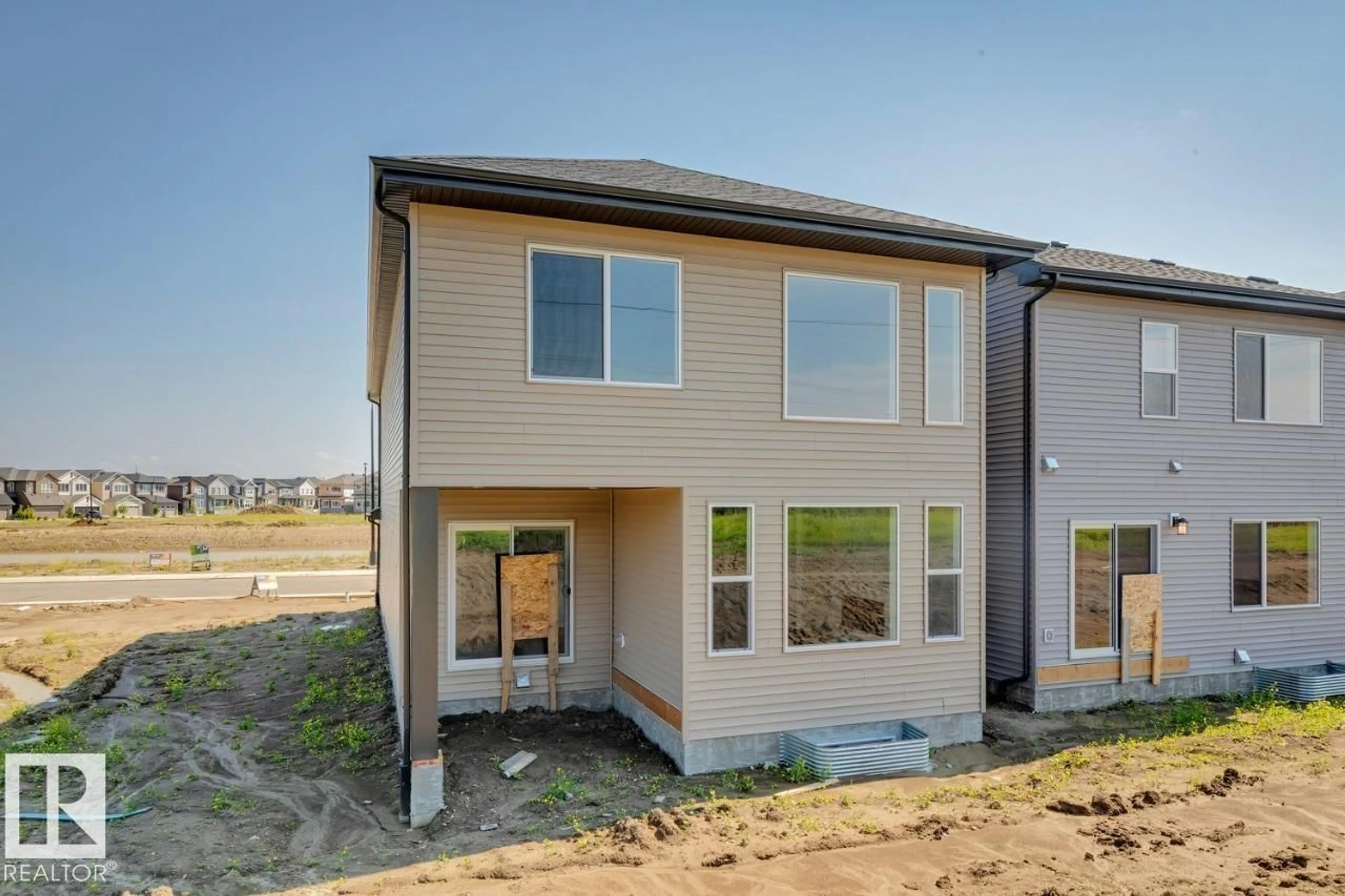 Unknown for 17332 5TH ST, Edmonton Alberta T5Y6G4