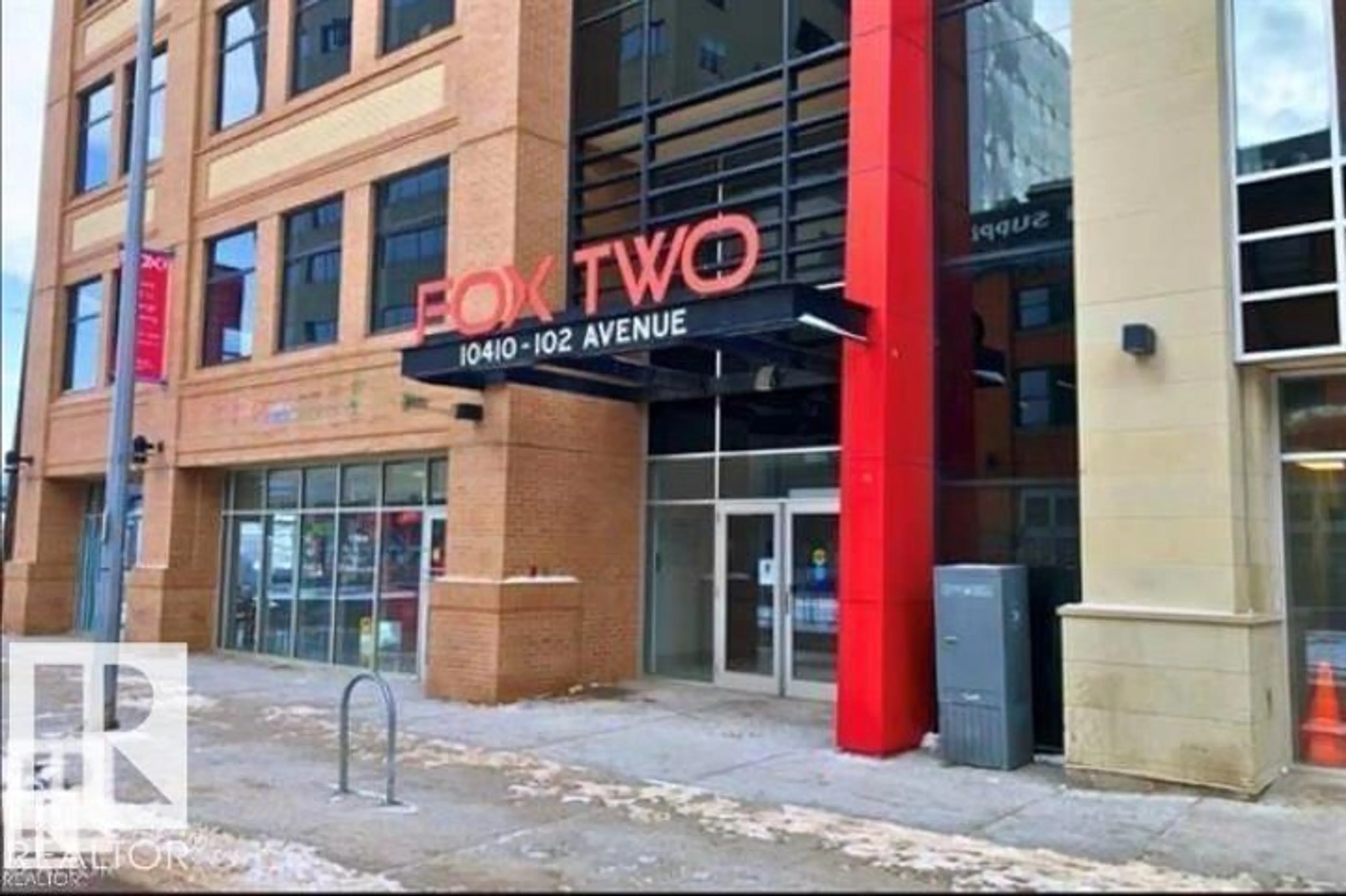 Unknown for 2004 - 10410 102 AV, Edmonton Alberta T5J0E9