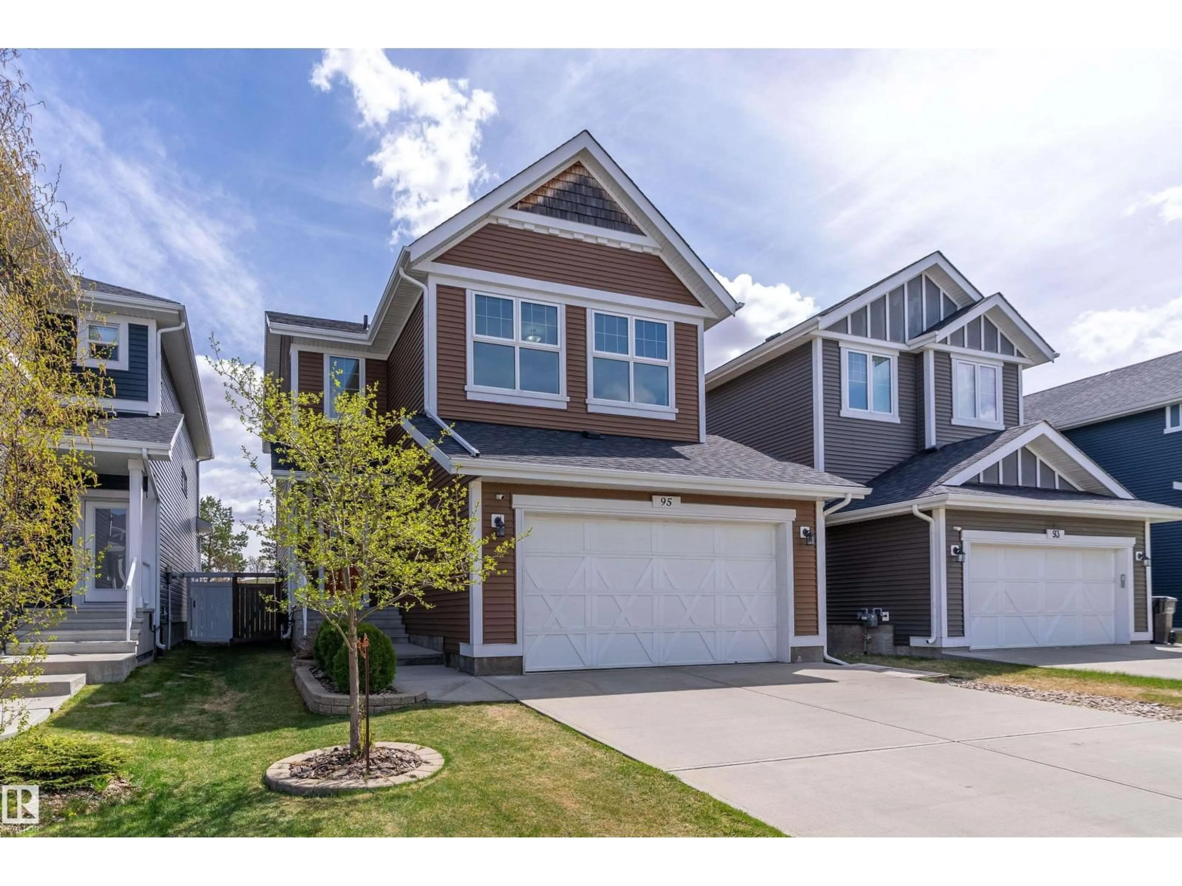 Home with vinyl exterior material, street for 95 SHEPPARD WY, Leduc Alberta T9E0T4