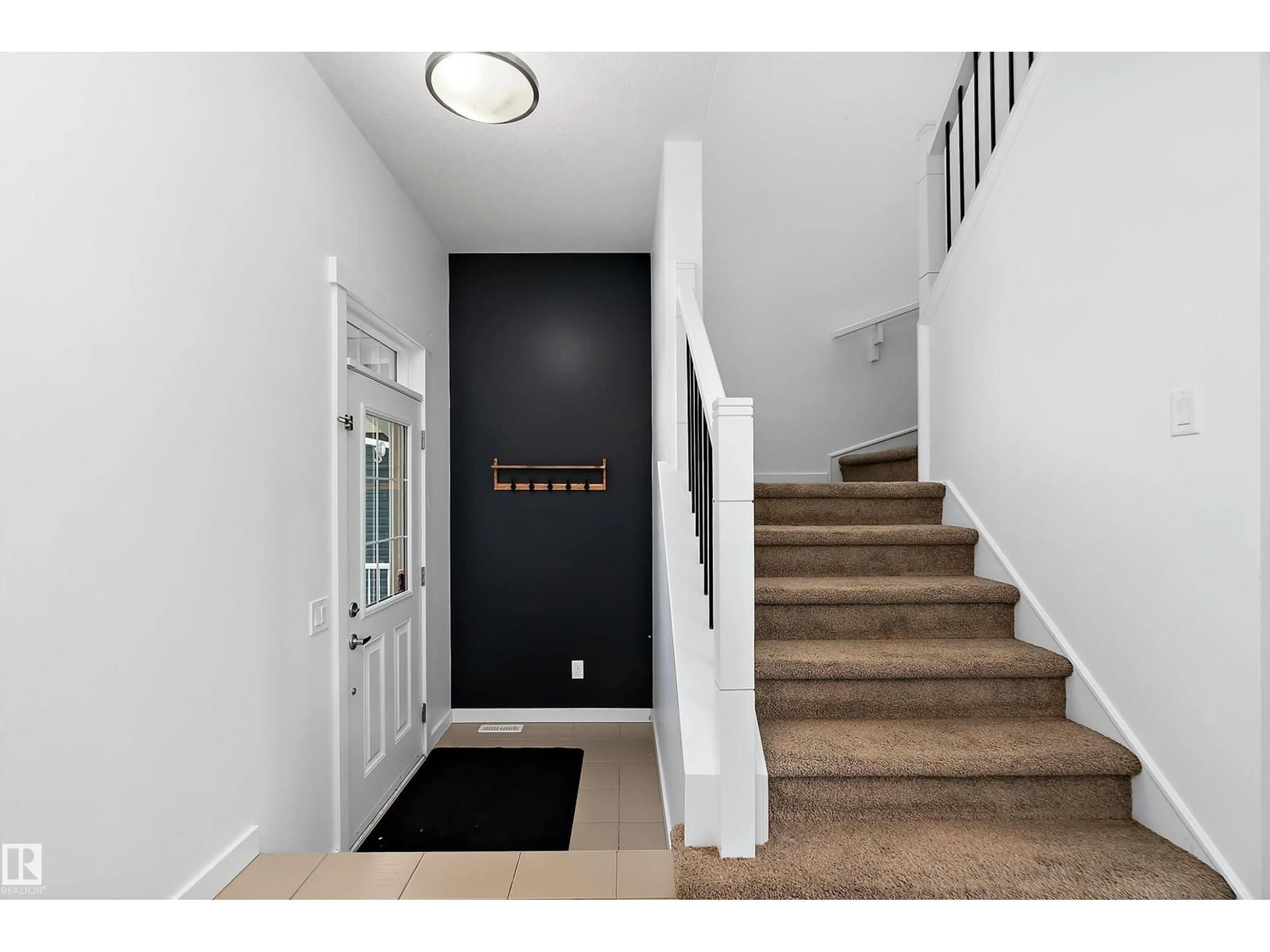 Indoor entryway for 95 SHEPPARD WY, Leduc Alberta T9E0T4