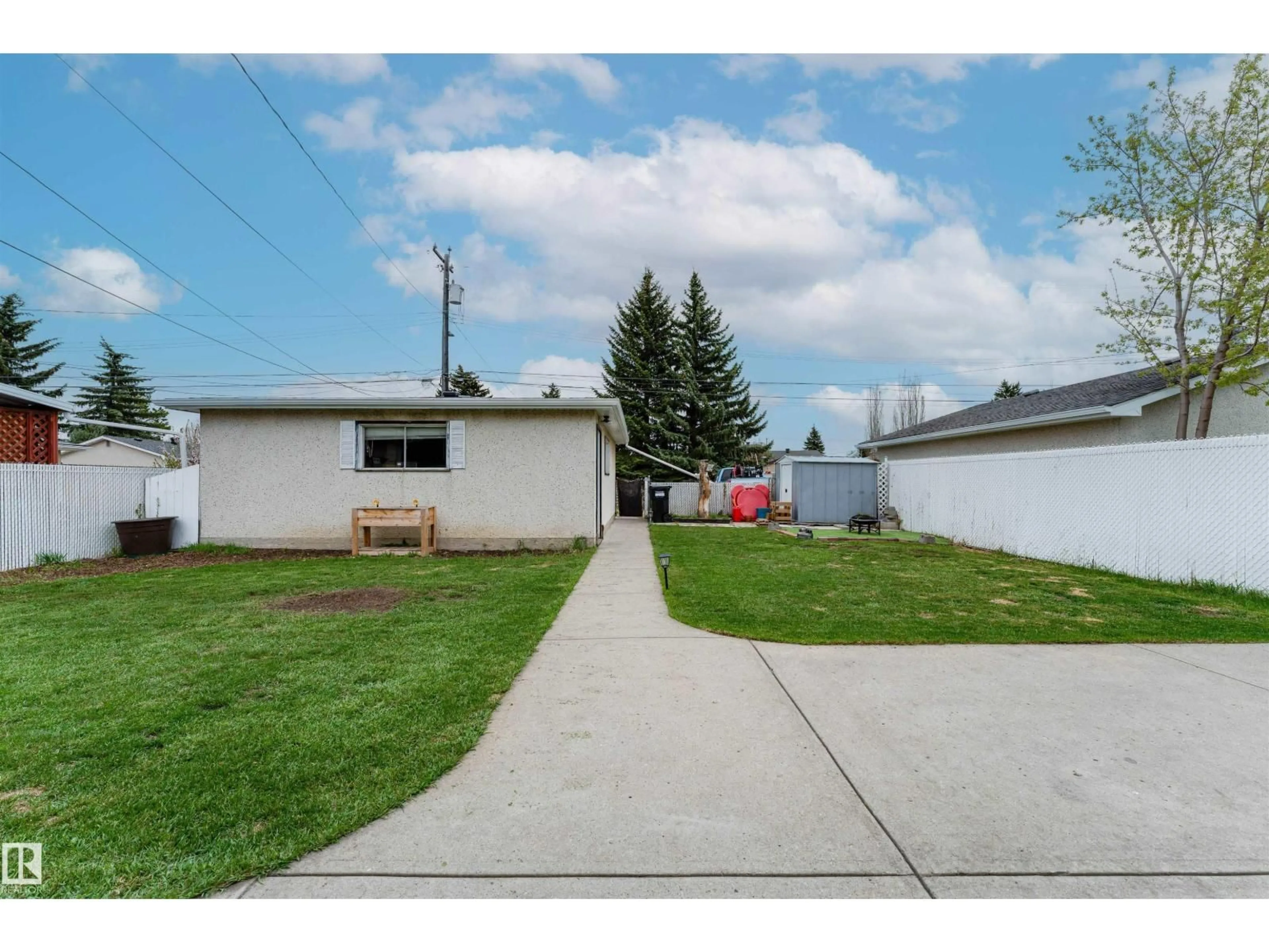 Unknown for NW - 13231 74 ST, Edmonton Alberta T5C0X3