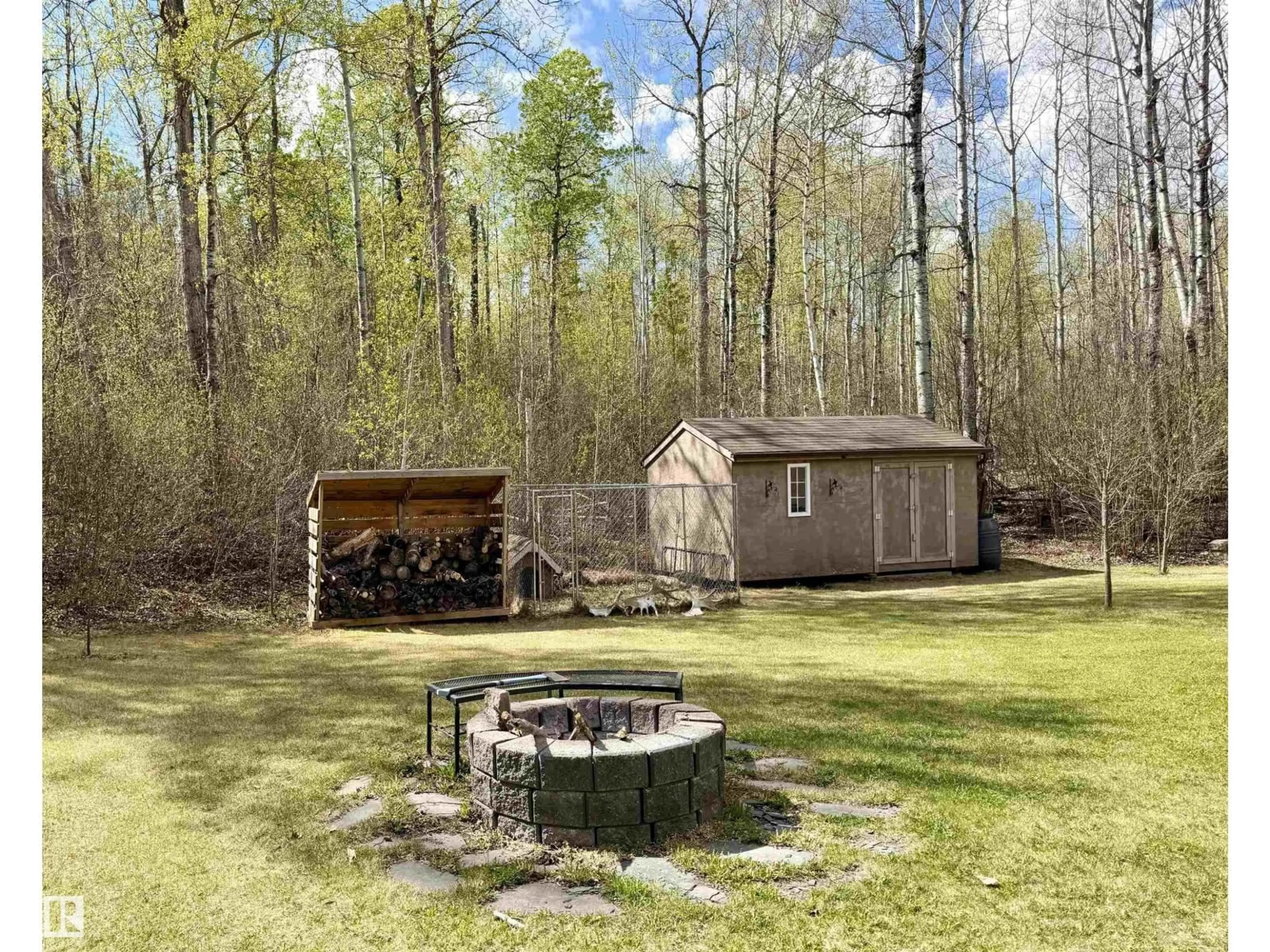 Shed for 34 - 54419 RGE ROAD 14, Rural Lac Ste. Anne County Alberta T0E1V0