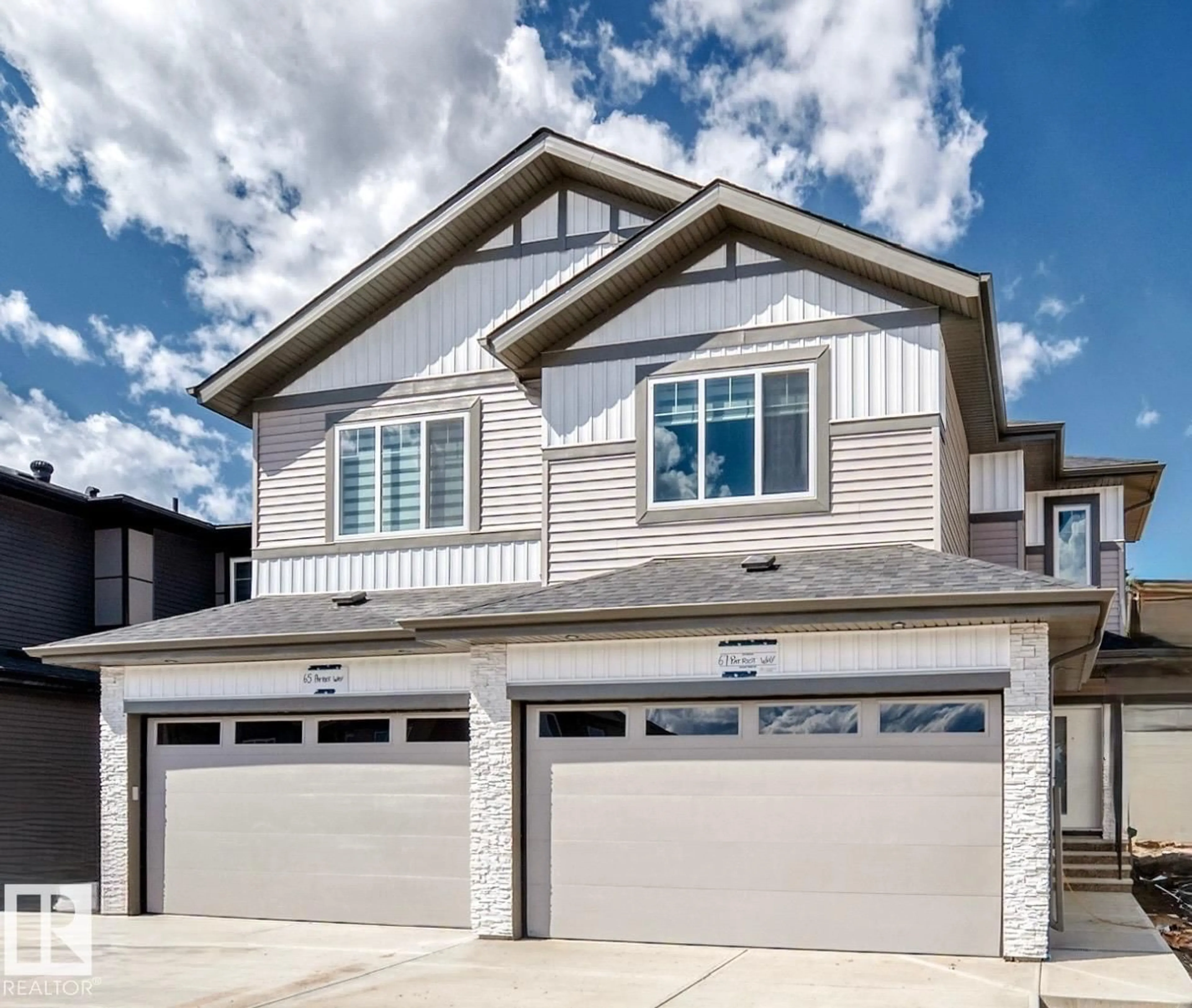 Home with vinyl exterior material, street for 67 PATRIOT WY, Spruce Grove Alberta T7X4E8