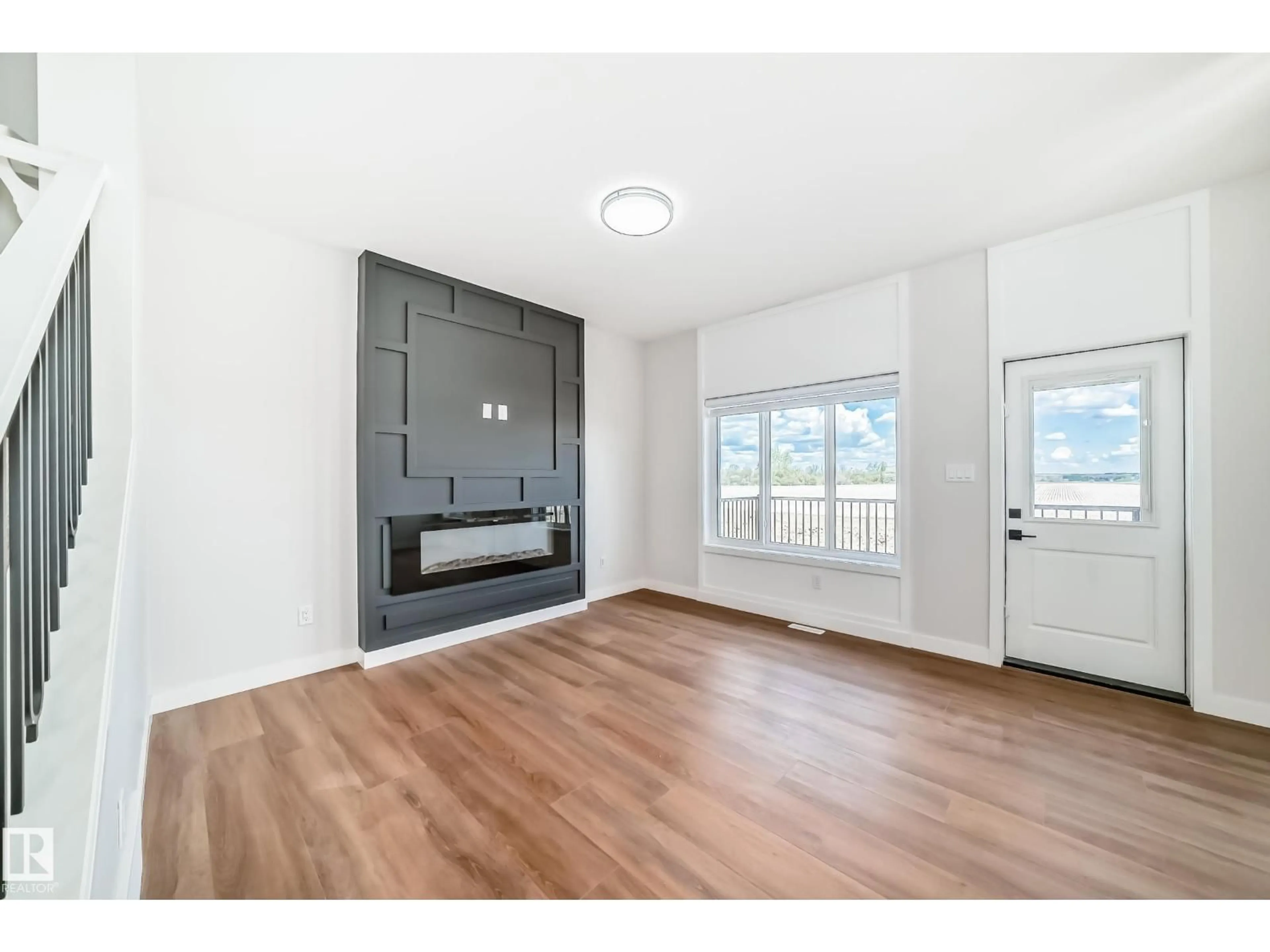 A pic of a room for 93 PATRIOT WY, Spruce Grove Alberta T7X4E8