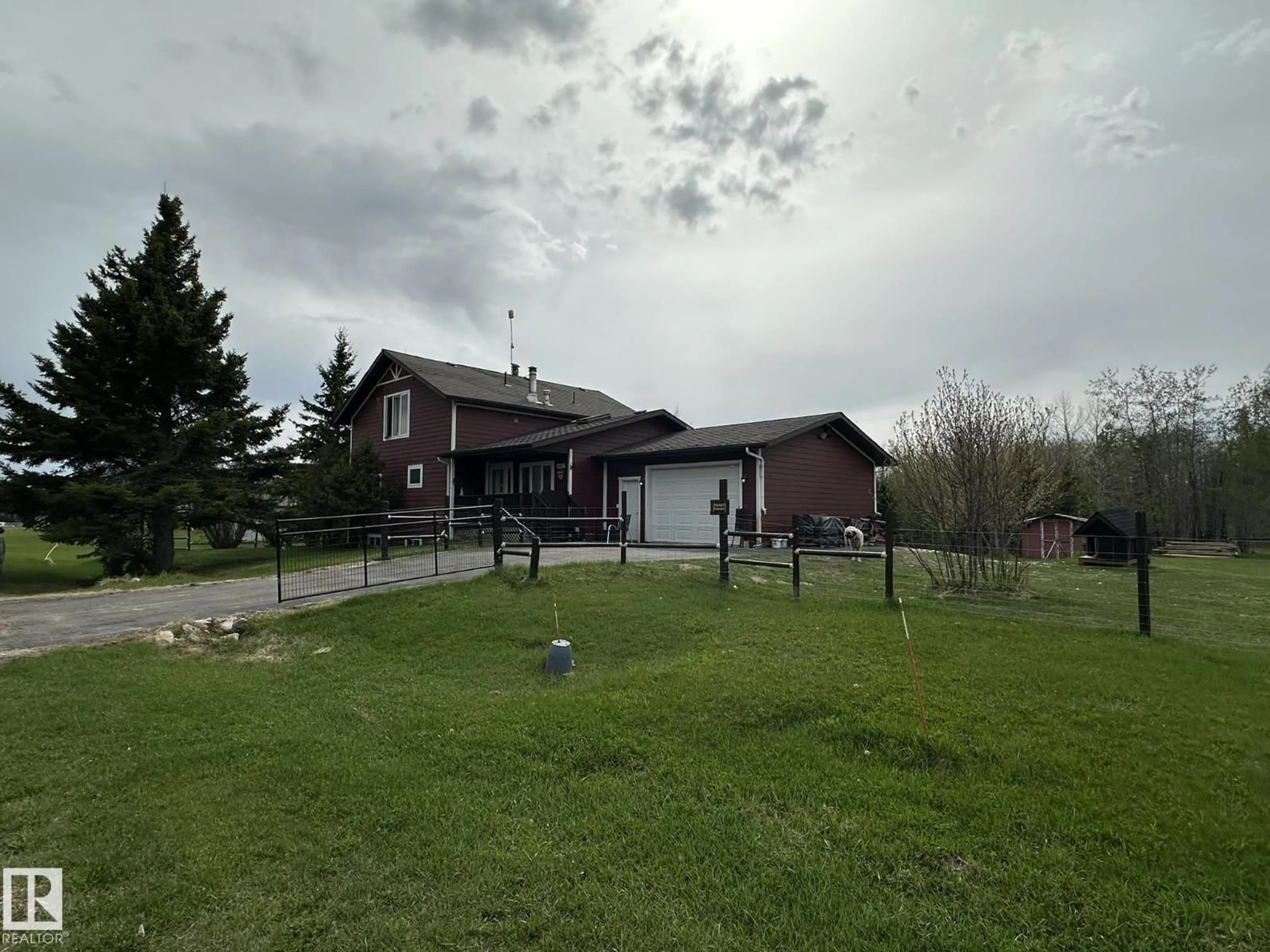 A pic from outside/outdoor area/front of a property/back of a property/a pic from drone, mountain view for 4926 51 ST, Bellis Alberta T0A0J0