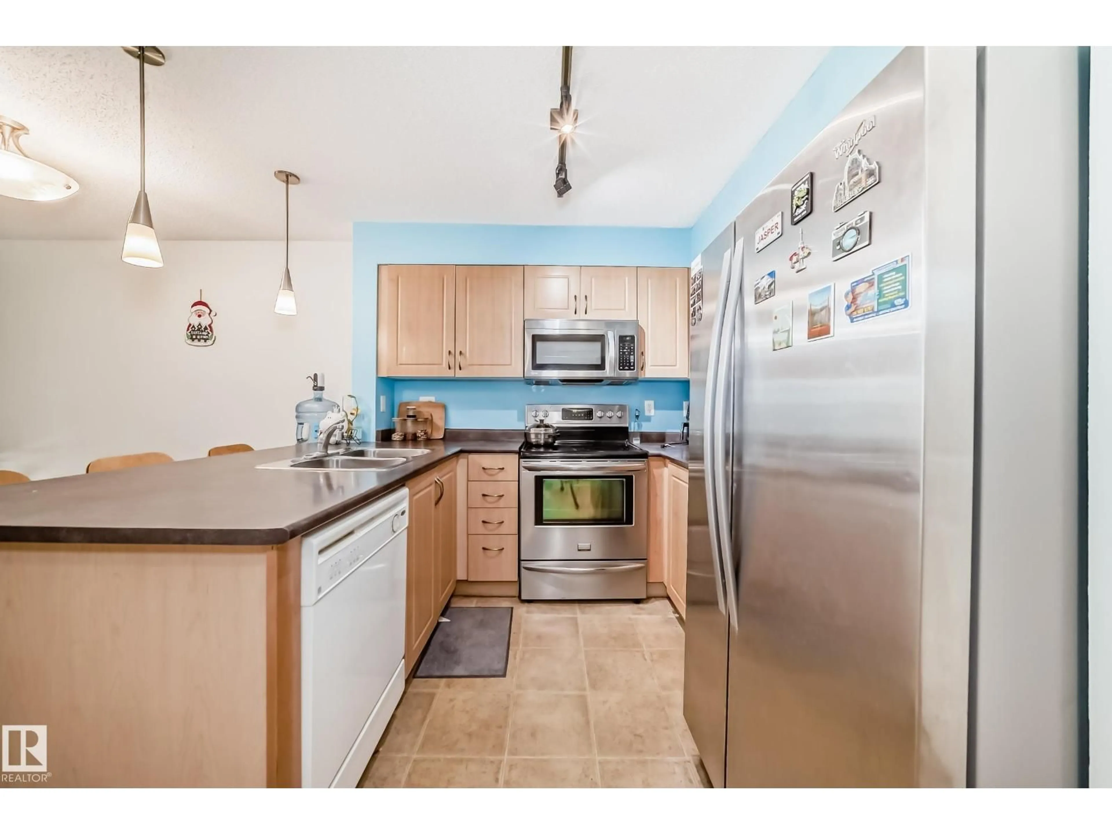 Standard kitchen, unknown for #113 - 11441 ELLERSLIE RD, Edmonton Alberta T6W1S9