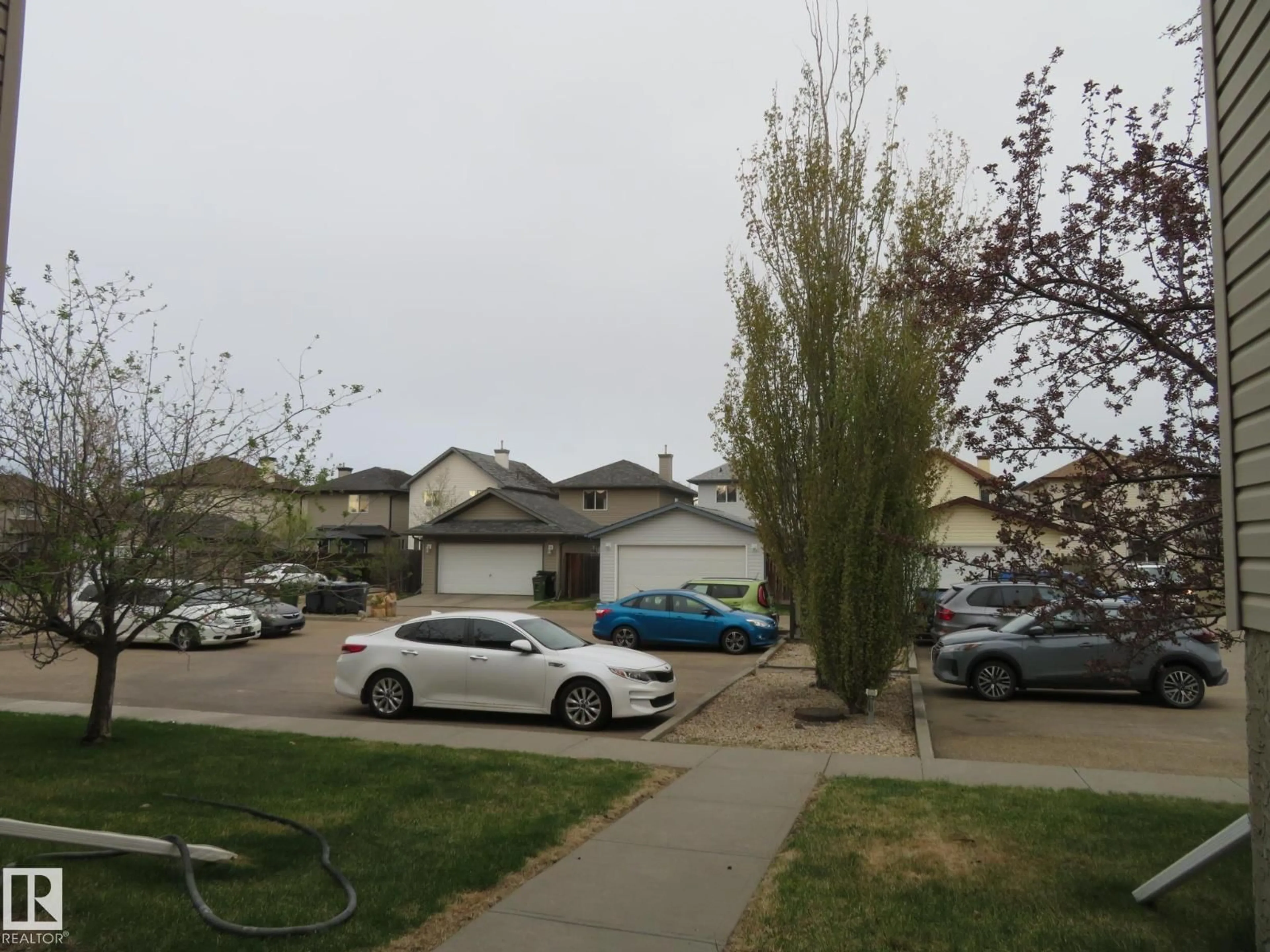 A pic from outside/outdoor area/front of a property/back of a property/a pic from drone, street for 2945 26 ST, Edmonton Alberta T6T2A1