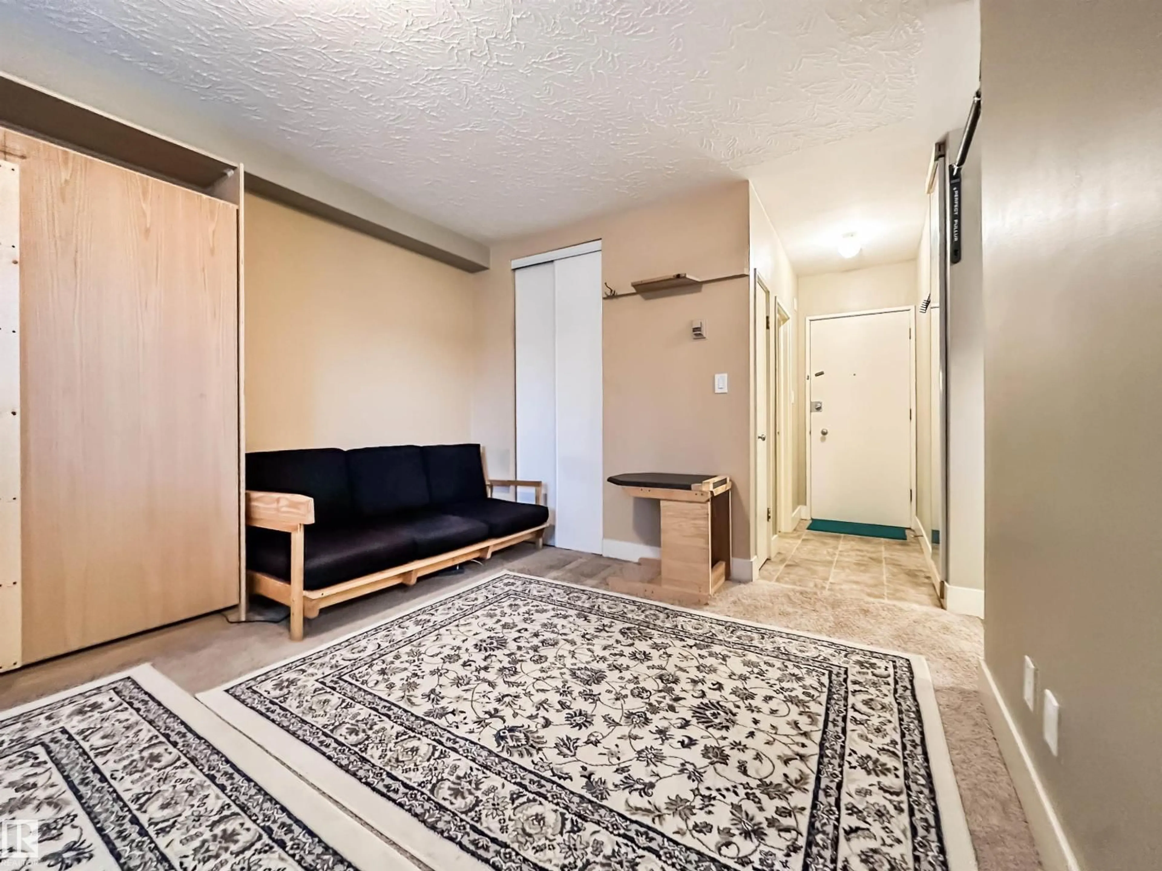 Unknown for #3 - 8406 104 ST, Edmonton Alberta T6E4G2