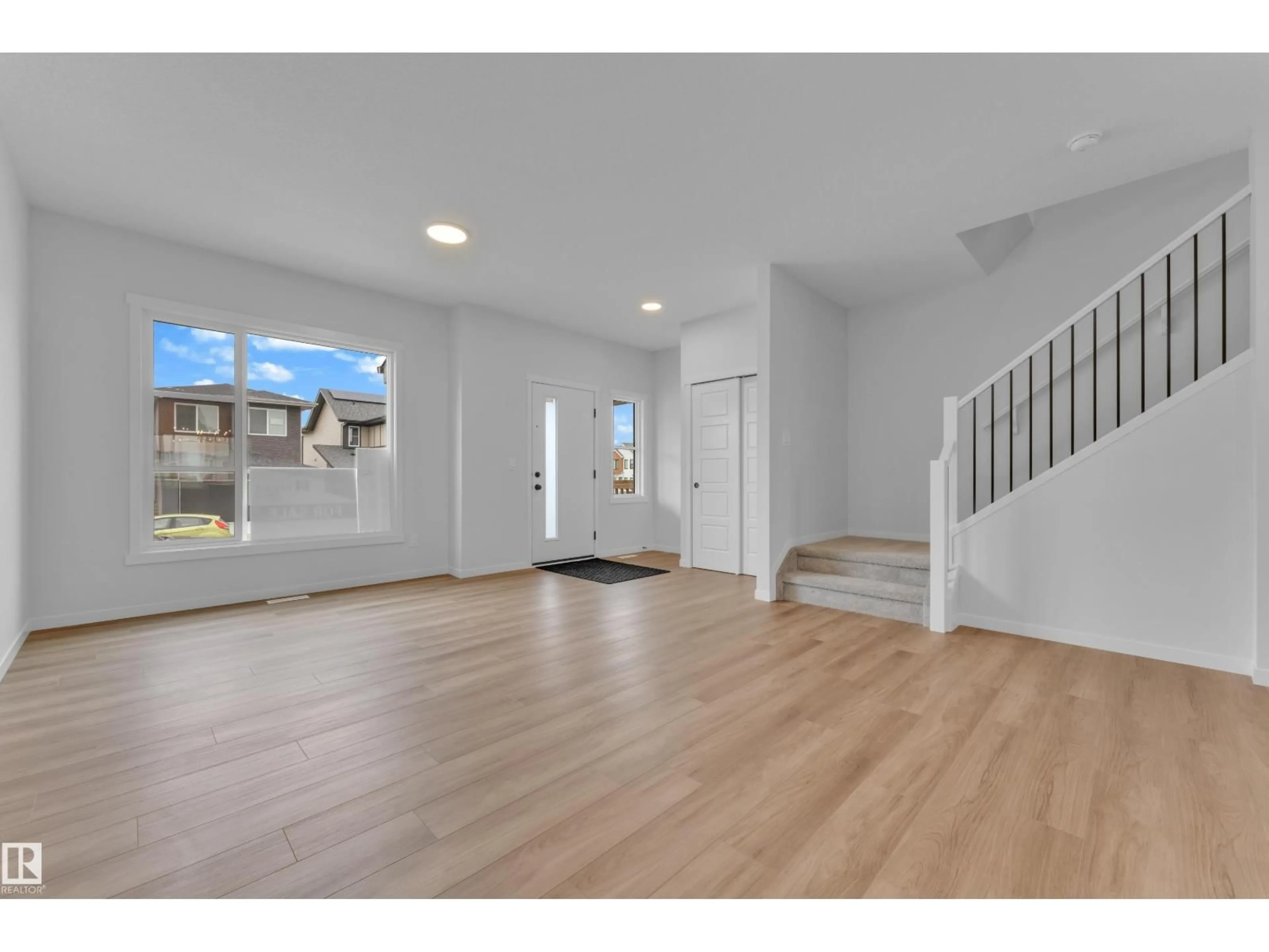 Unknown for NE - 17330 6A ST, Edmonton Alberta T5Y4E8
