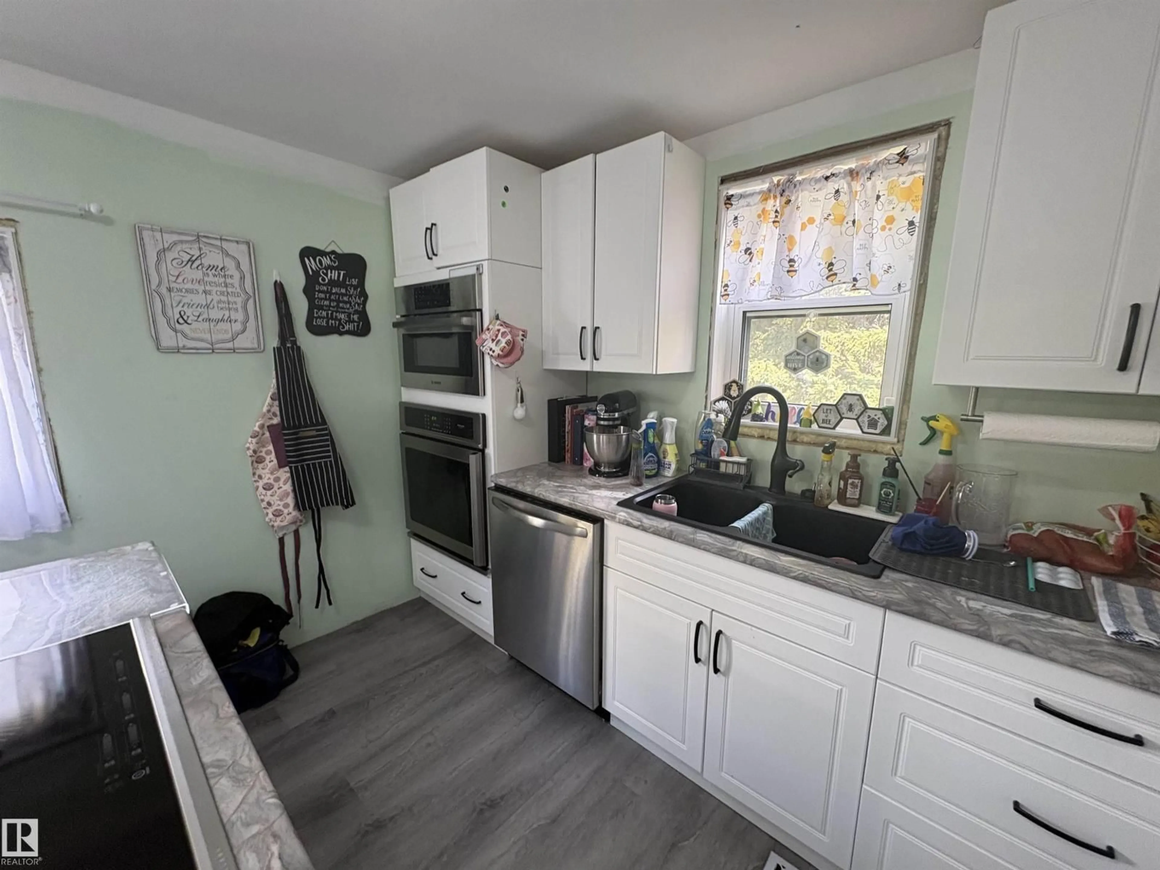 Standard kitchen, unknown for 2313 TWP RD 474, Rural Leduc County Alberta T0C2V0